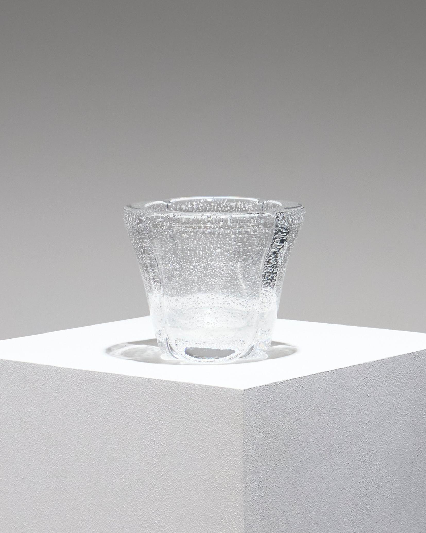 Mid-Century Modern Bubble Glass Vase, Daum Nancy, 1950s For Sale