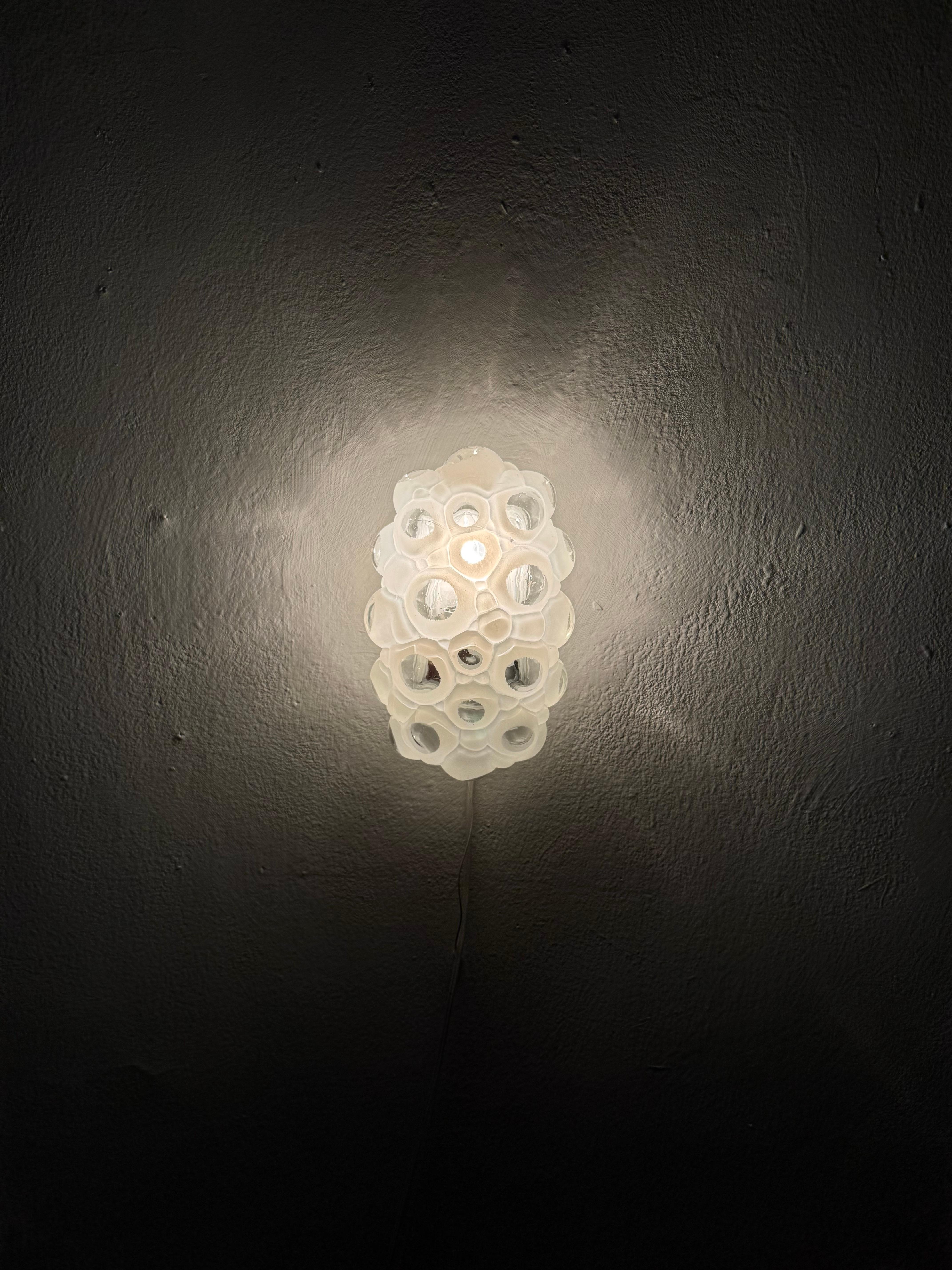 Lámpara de pared de cristal burbuja en venta 1