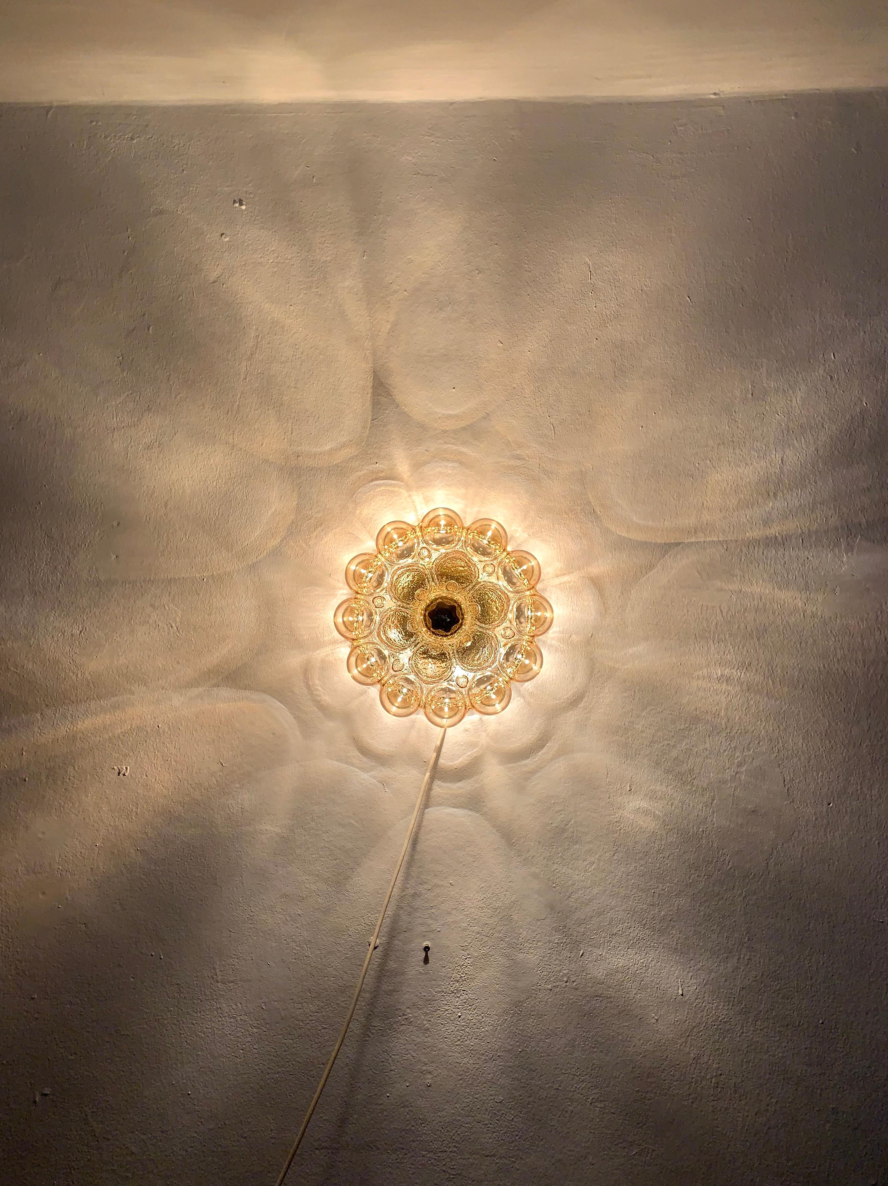 Metallo Lampada da parete o da incasso in vetro a bolle di Helena Tynell per Glashütte Limburg in vendita