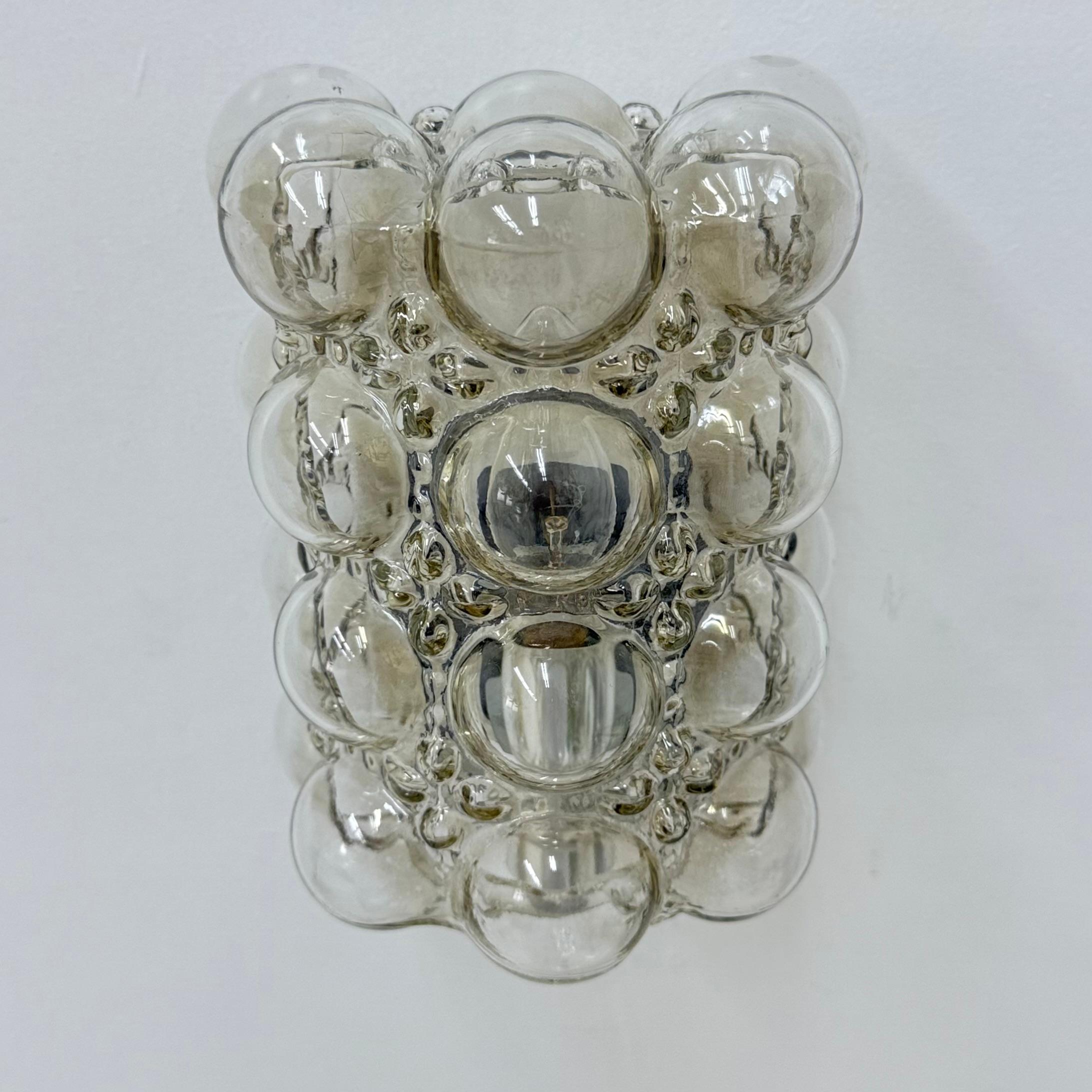 Applique murale en verre Bubble par Helena Tynell pour Limburg, Allemagne, années 1970 en vente 3