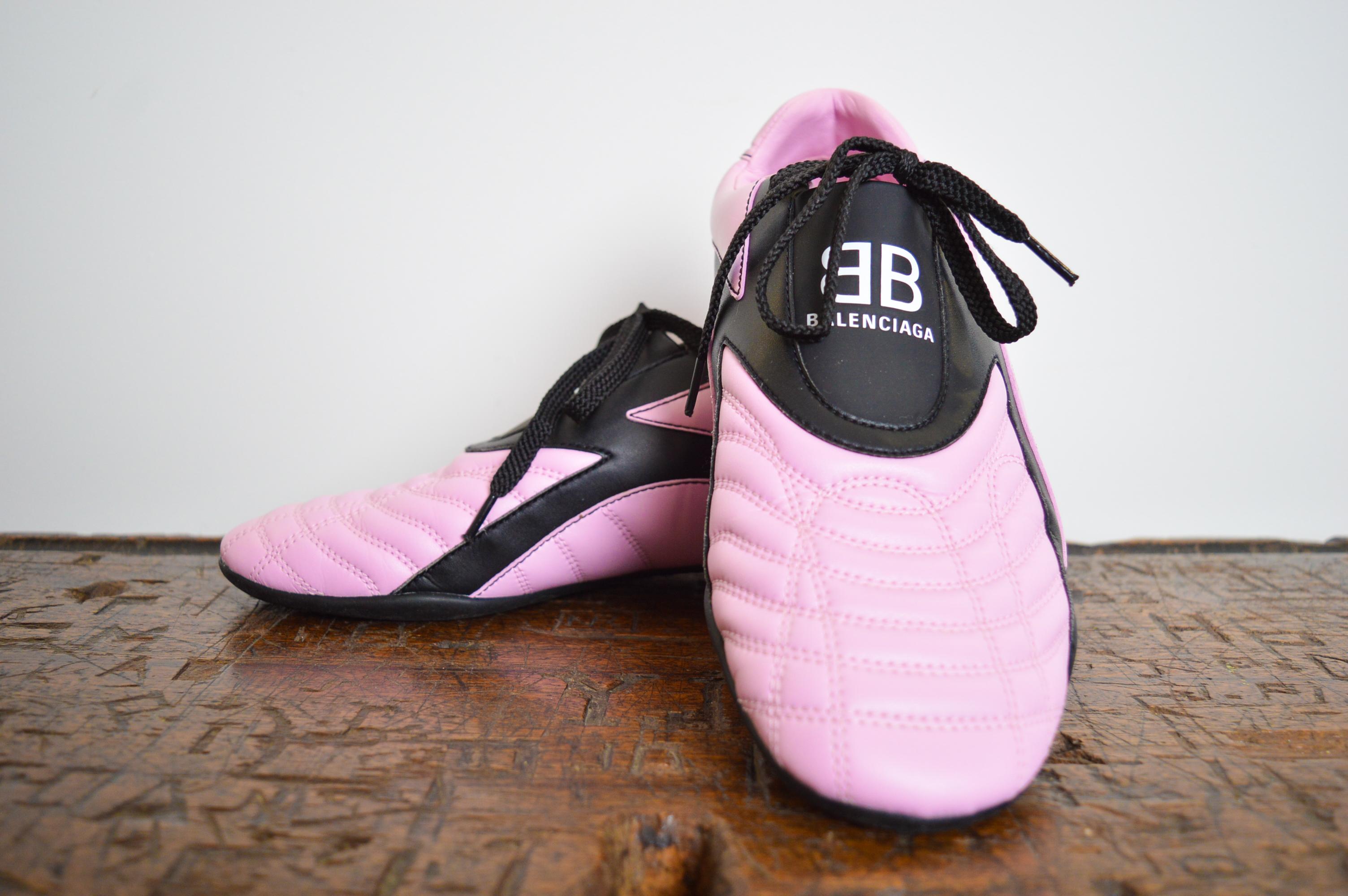 Baskets de football Demna Gsvali Balenciaga Zens rose bulle à lacets en vente 8