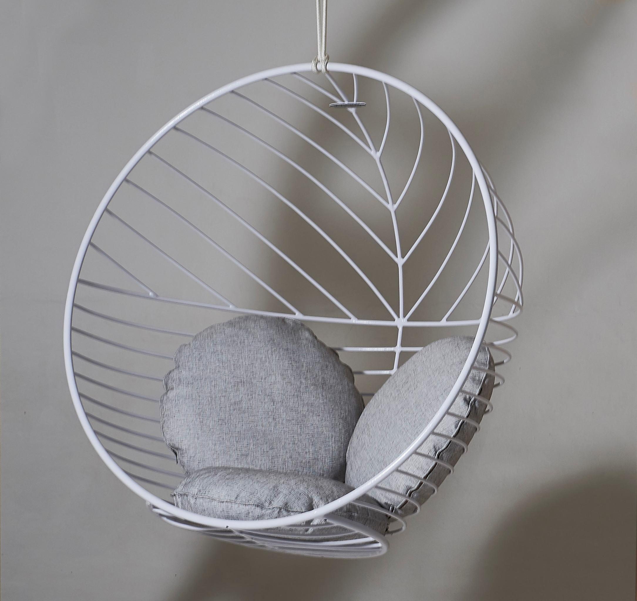 Chaise balançoire suspendue Sun Bubble Modernity Steel In/Outdoor White 21st Century en vente 7