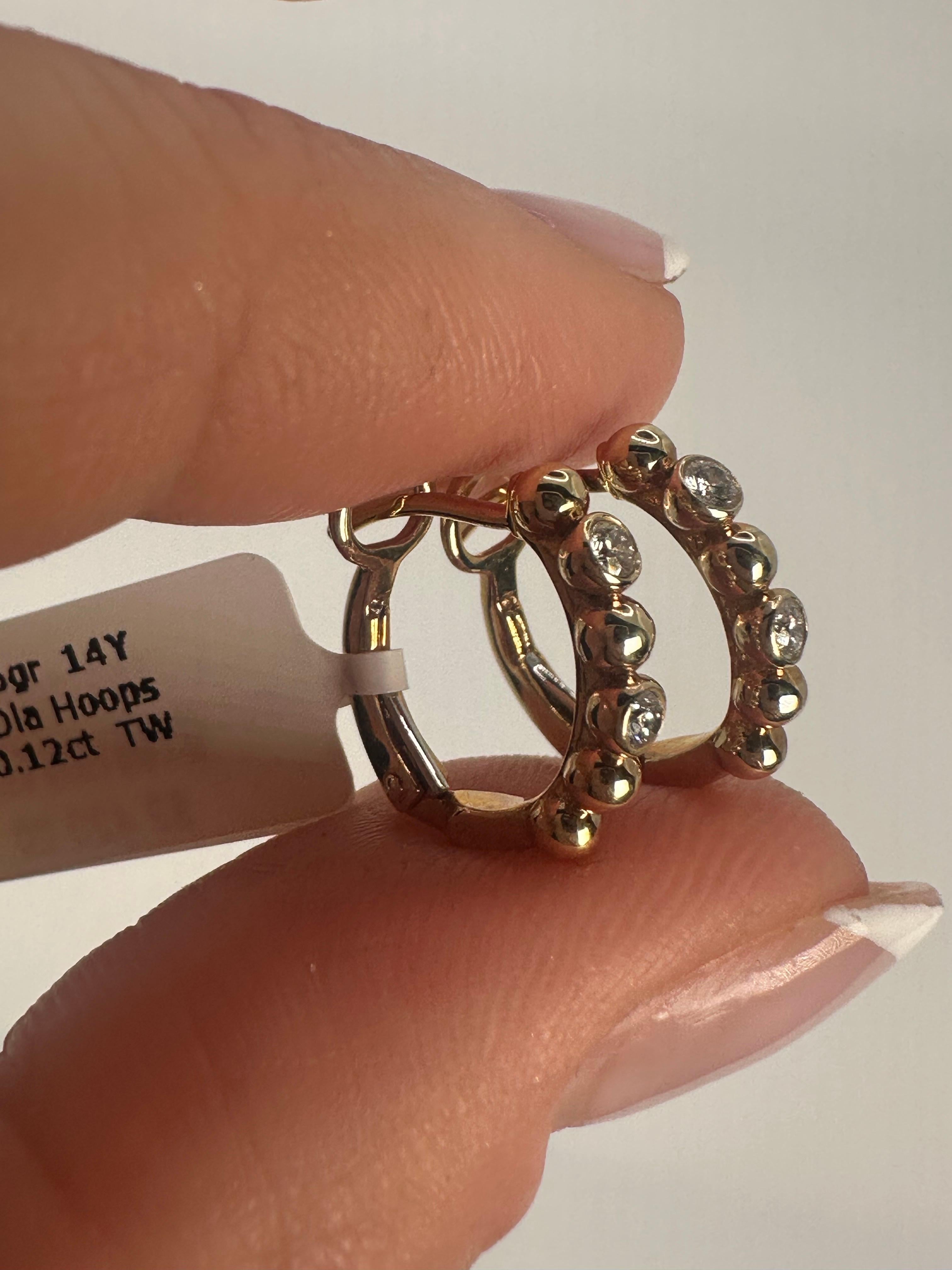 Bubble hoop earrings made in 14KT gold with natural diamonds 0.12 carats weighing just over 2 grams, these sit so comfortably on ears you will love them! Package will come with fast shipping, certificate and nice packaging!

WHAT YOU GET AT STAMPAR