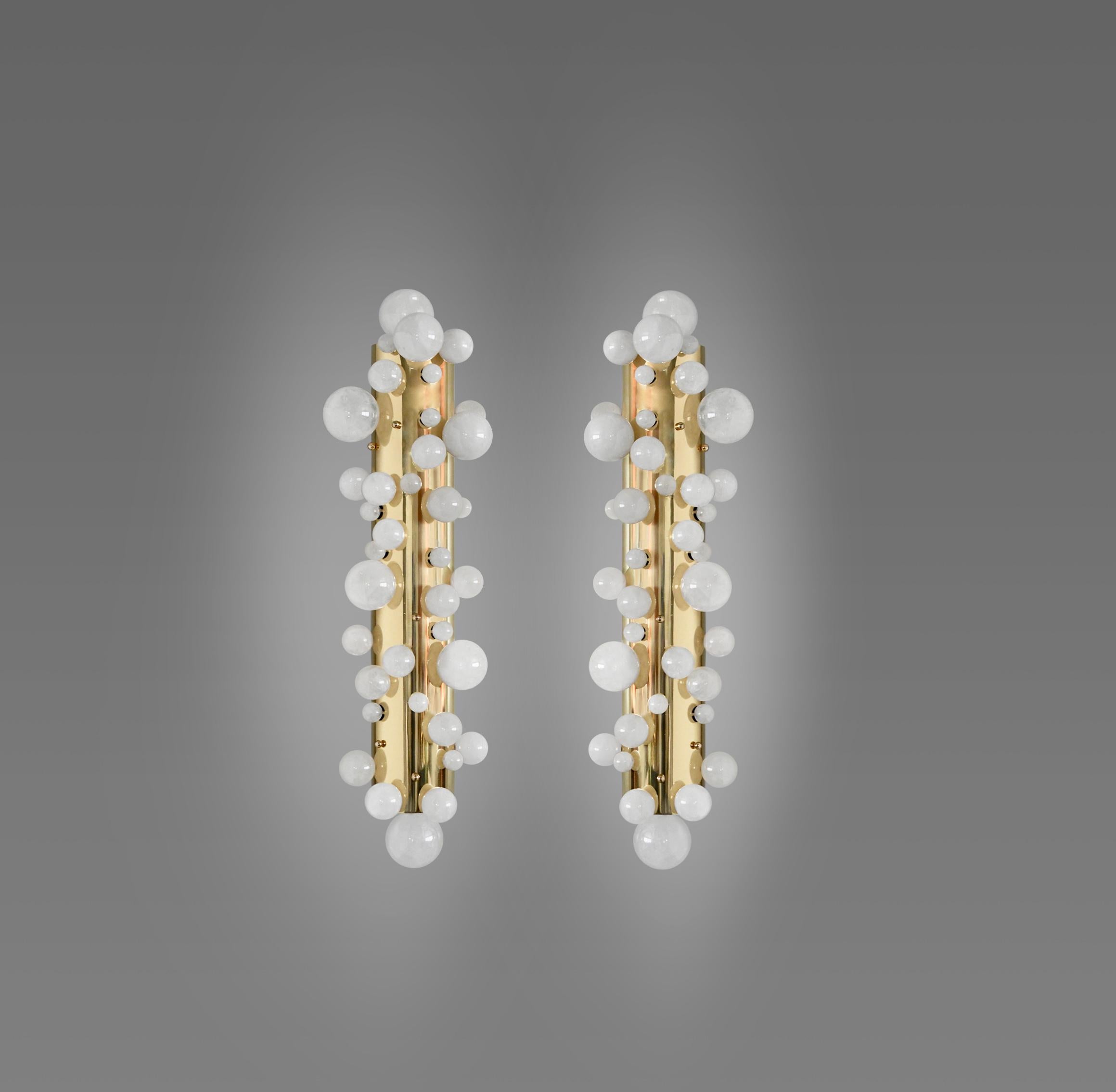 Pair of bubble rock crystal sconces with the polished brass finishes. Created by Phoenix Gallery, NYC.
Each sconce installed four sockets. Use four 60w LED warm light bulbs. Total 240w max. Light bulbs included.
Custom size upon request.
Recommend