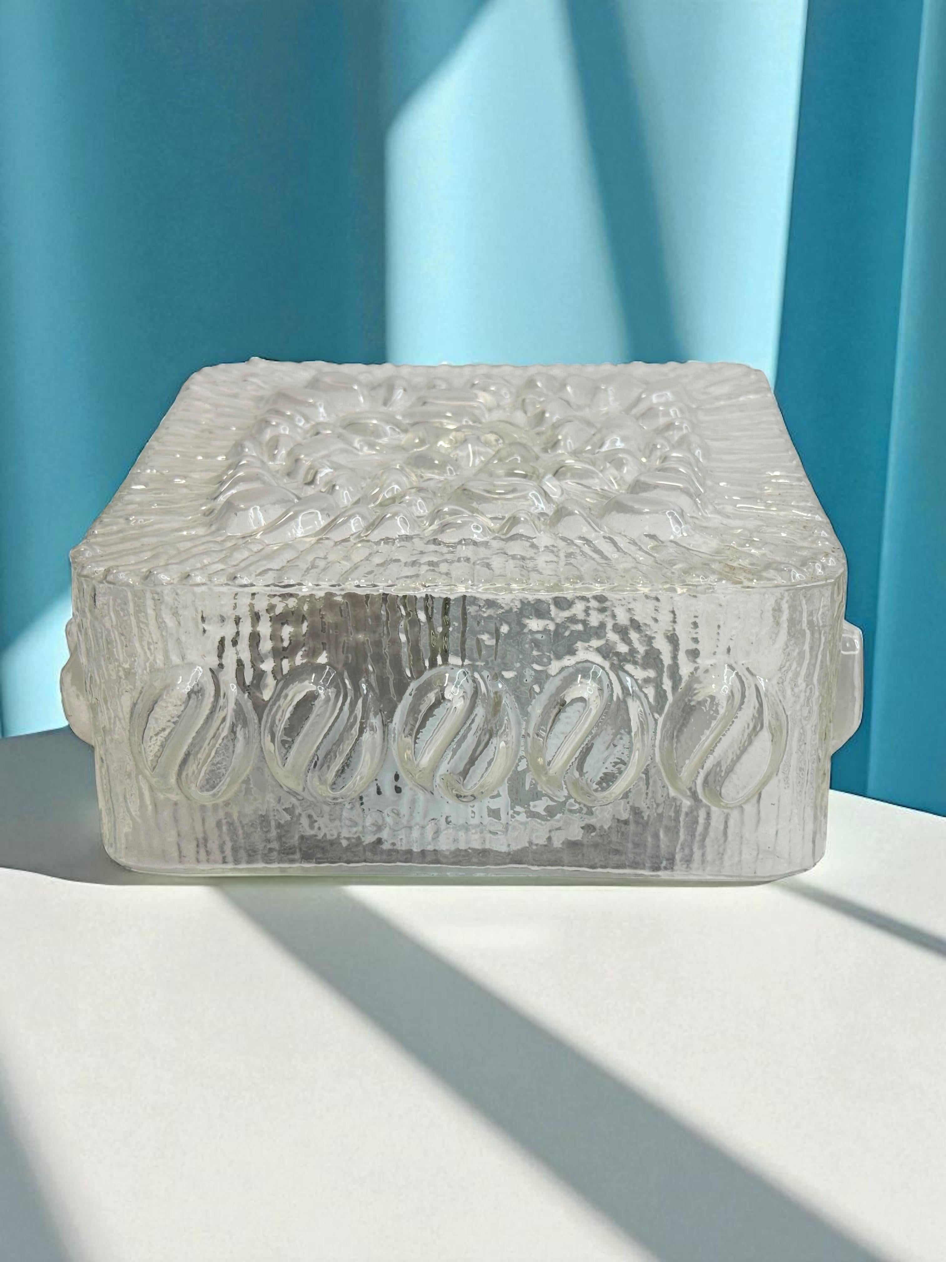 Plafón de cristal transparente en forma de burbuja Massive Leuchten, Alemania en venta 6