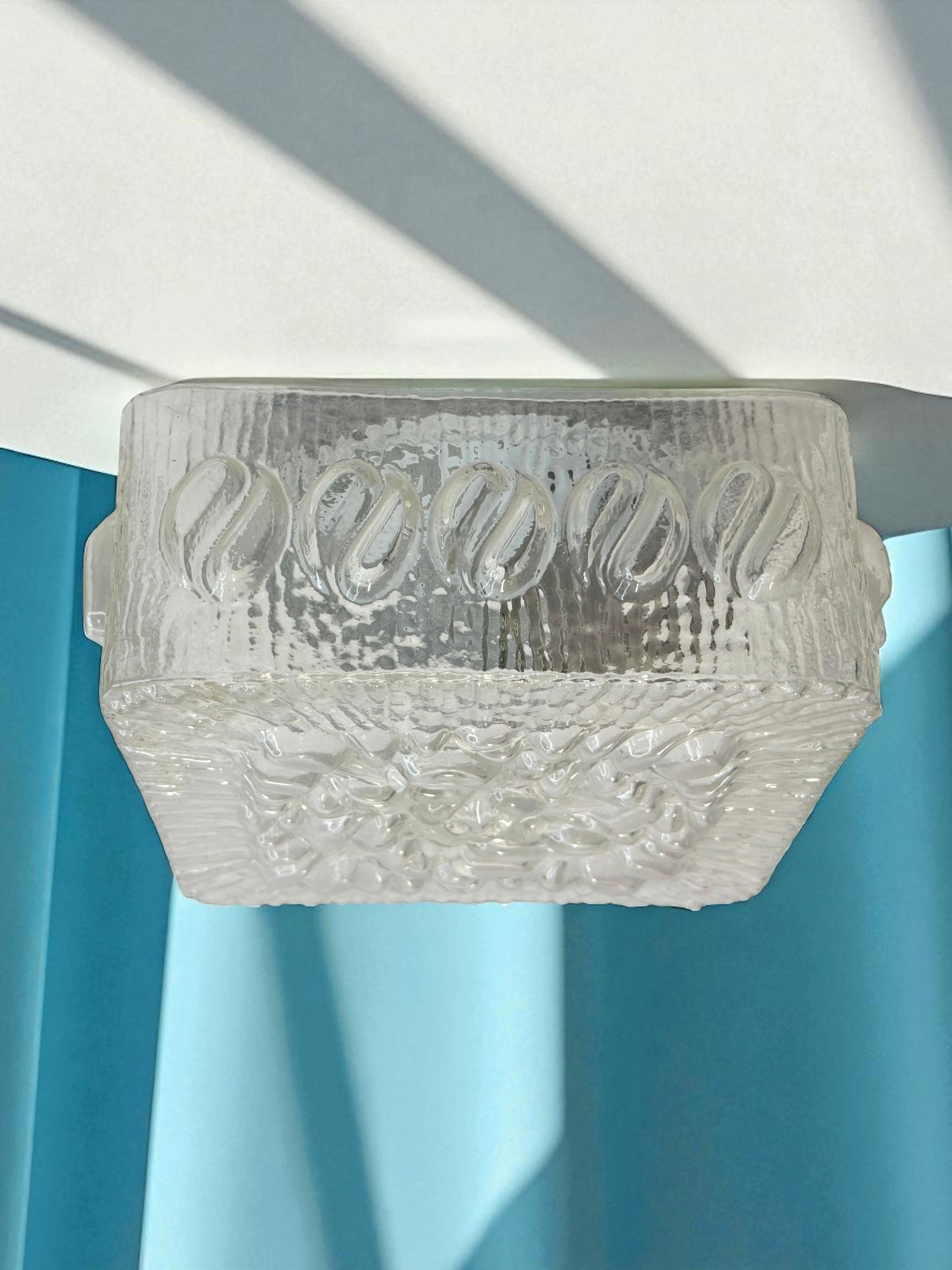 Plafón de cristal transparente en forma de burbuja Massive Leuchten, Alemania en venta 7