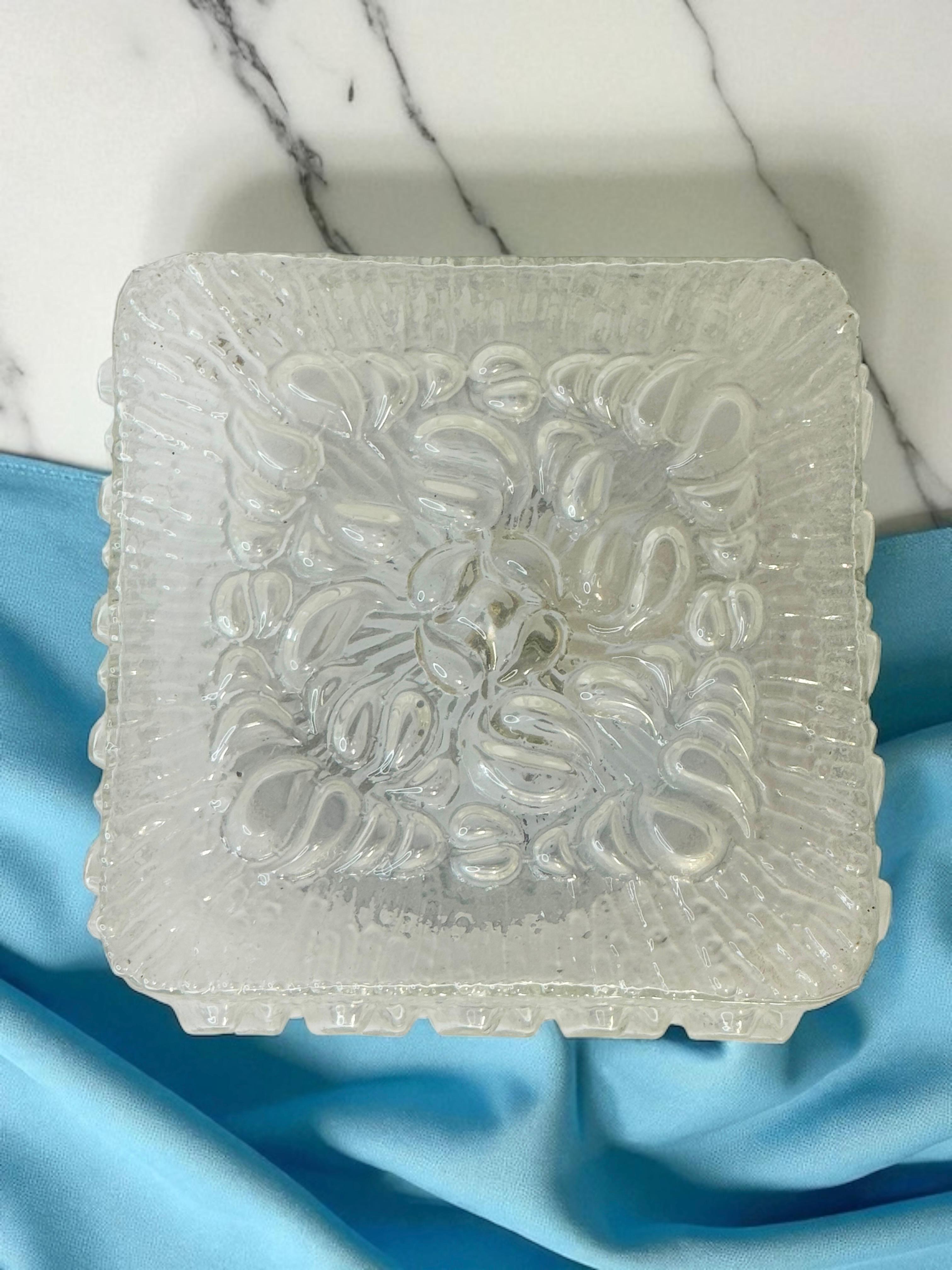Plafón de cristal transparente en forma de burbuja Massive Leuchten, Alemania en venta 1