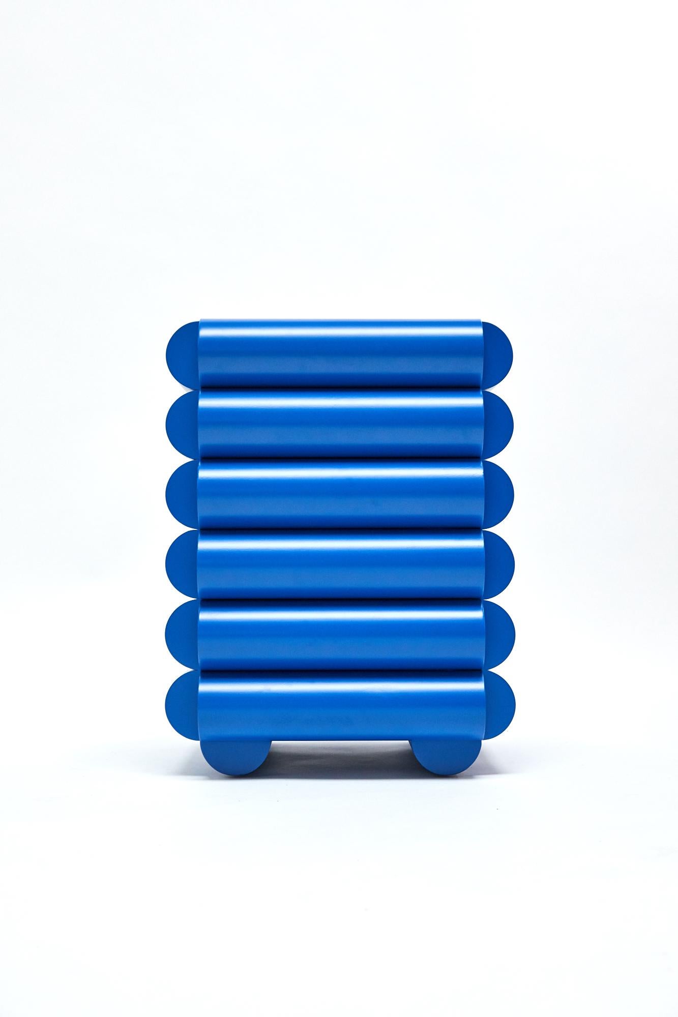 Postmoderne Commode de table d'appoint Bubble en bleu outremer par Steven Bukowski en vente