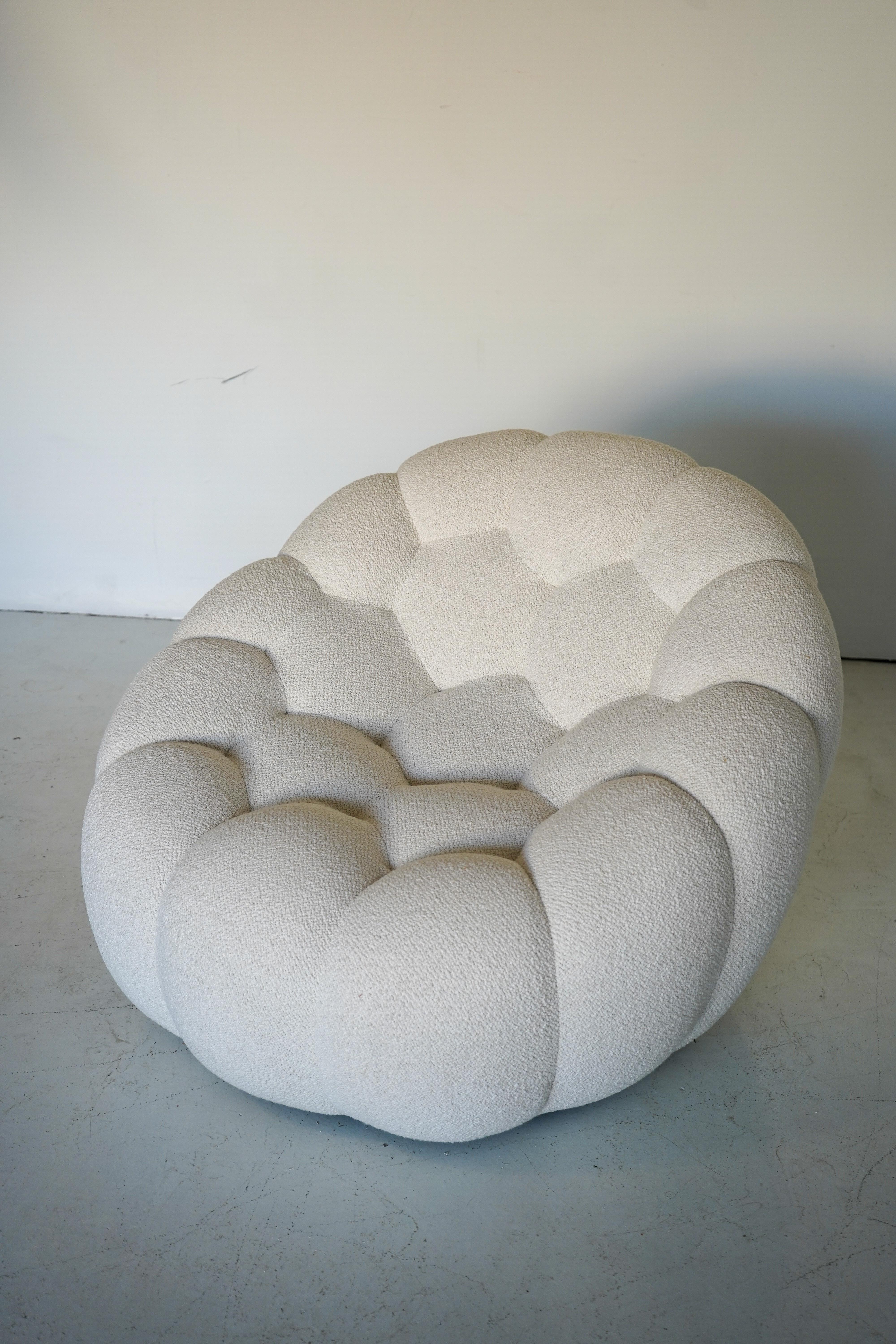 Postmoderne Fauteuil pivotant en bulles Sacha Lakic pour Roche Bobois