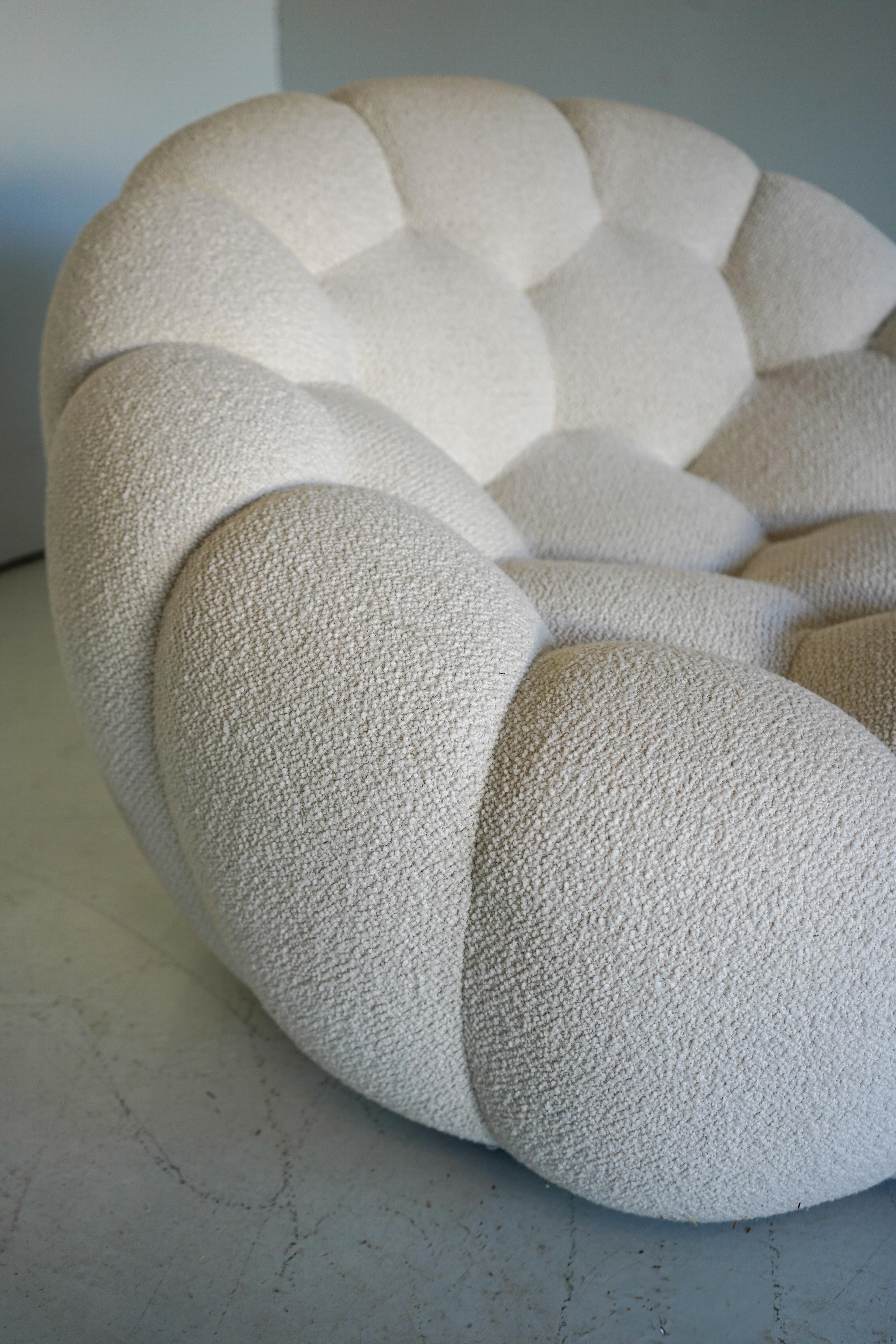 Fauteuil pivotant en bulles Sacha Lakic pour Roche Bobois Excellent état à Las Vegas, NV