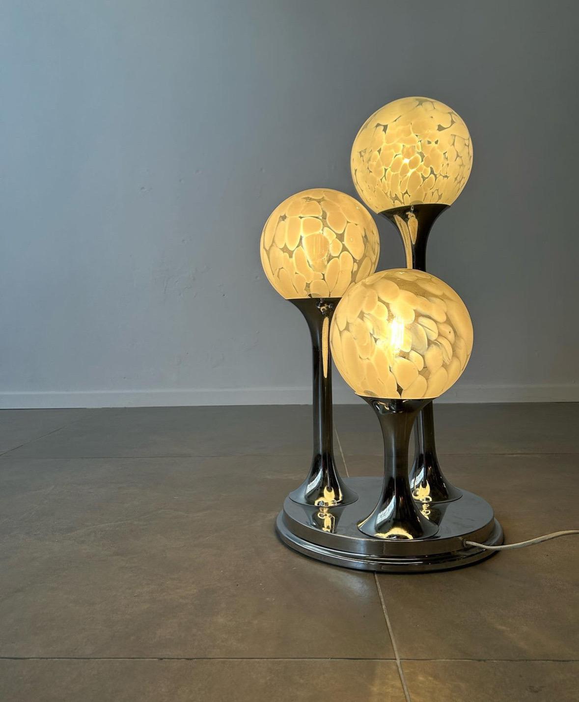 ‘Bubble’ table/floor lamp designed by Goffredo Reggiani, 1970s Italy In Excellent Condition For Sale In Tel Aviv-Yafo, Tel Aviv District