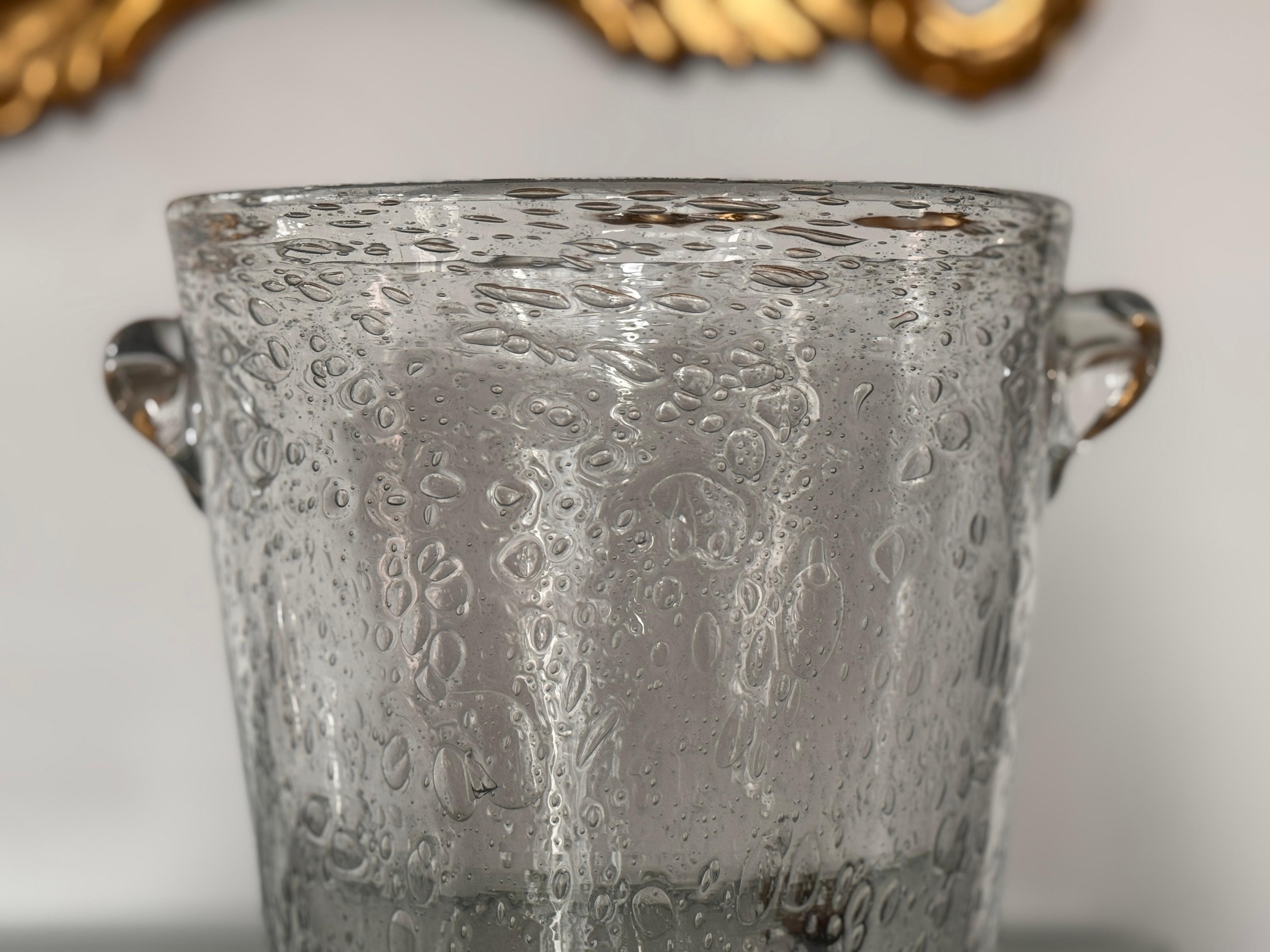 Bubbled Glass Champagne Bucket in the Style of Biot, France, circa 1960 In Good Condition For Sale In Paris, FR