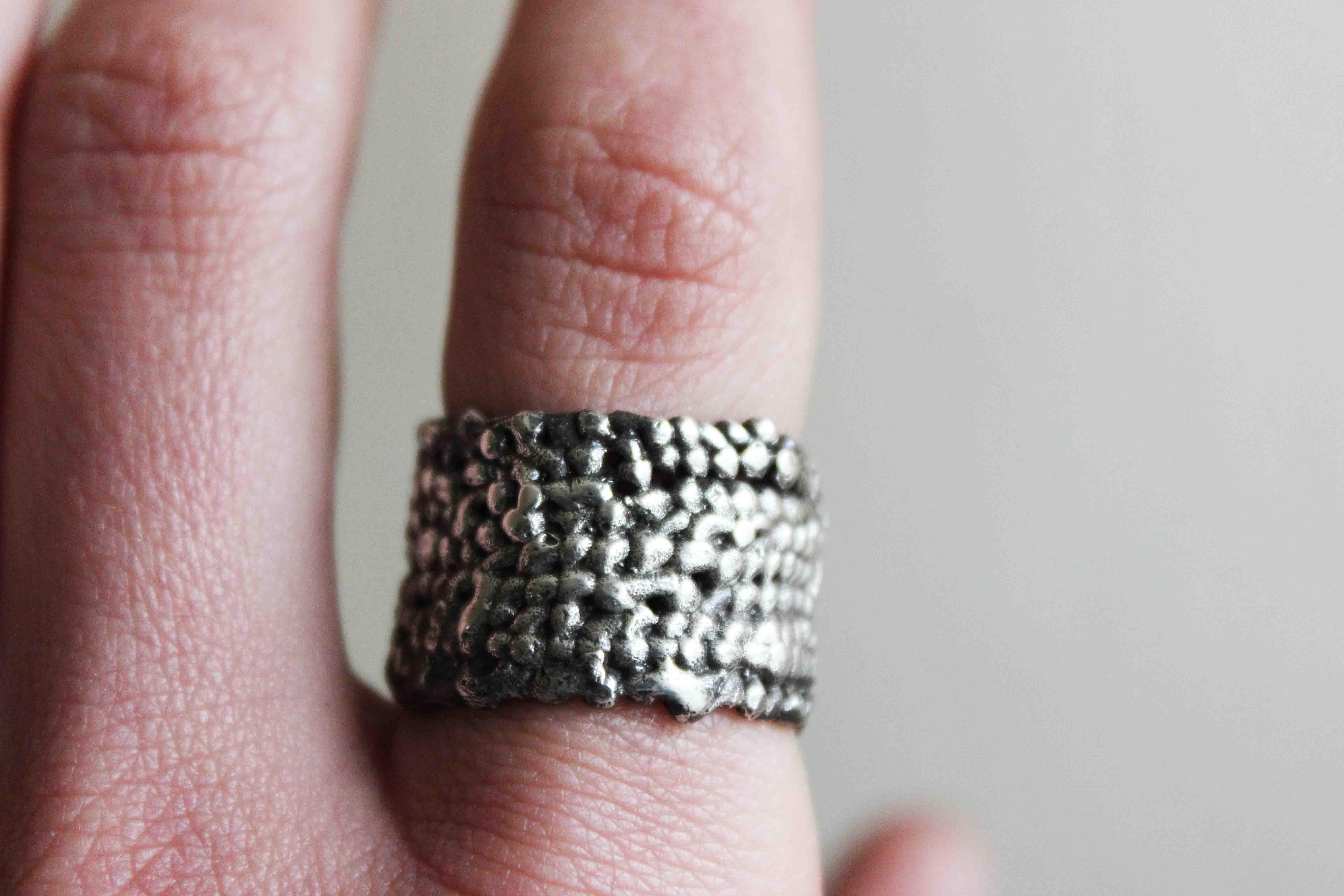 Bubbles Chunky Ring Oxidised In New Condition For Sale In London, GB