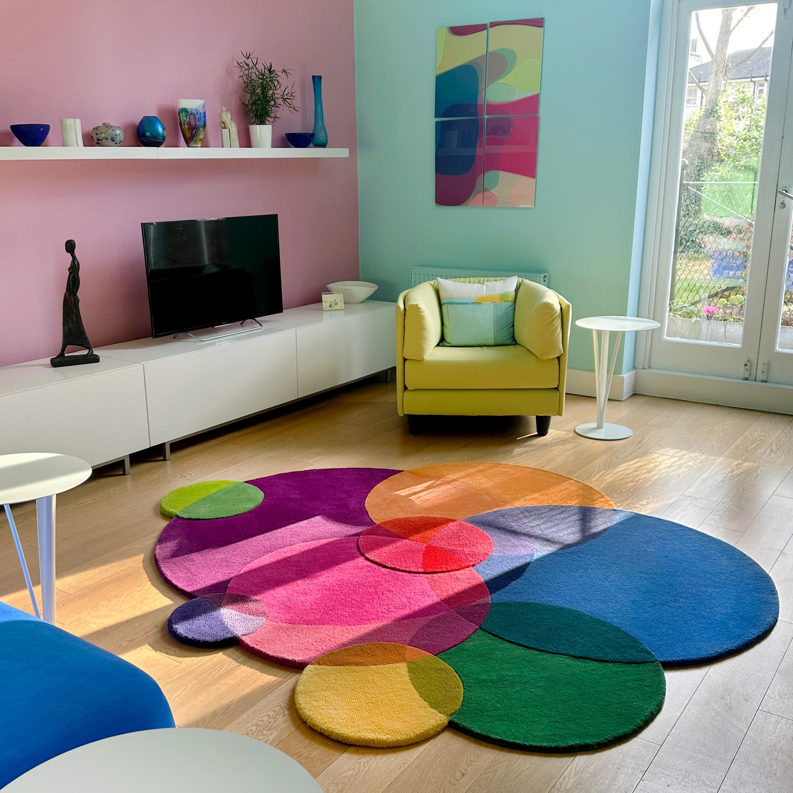 Burbujas Coloridas Alfombra Círculo Irregular Moderna Tamaño Mediano Siglo XXI y contemporáneo en venta