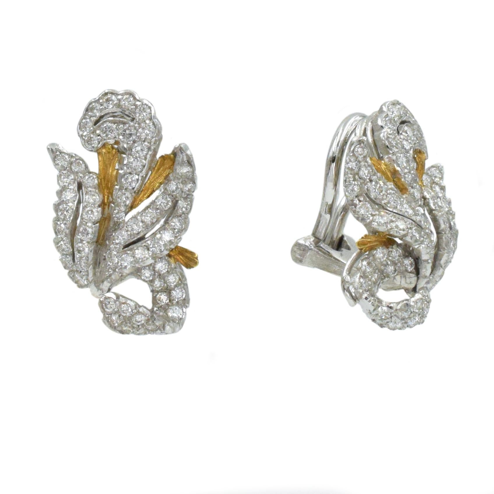 Buccallati Diamond Day or Night Earrings In Excellent Condition In New York, NY