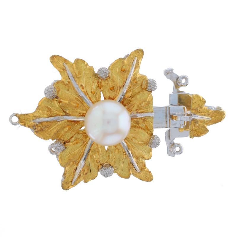 Buccelati Akoya Pearl Floral Tab Box Clasp Yellow Gold 18k Golden Leaves In Excellent Condition For Sale In Greensboro, NC
