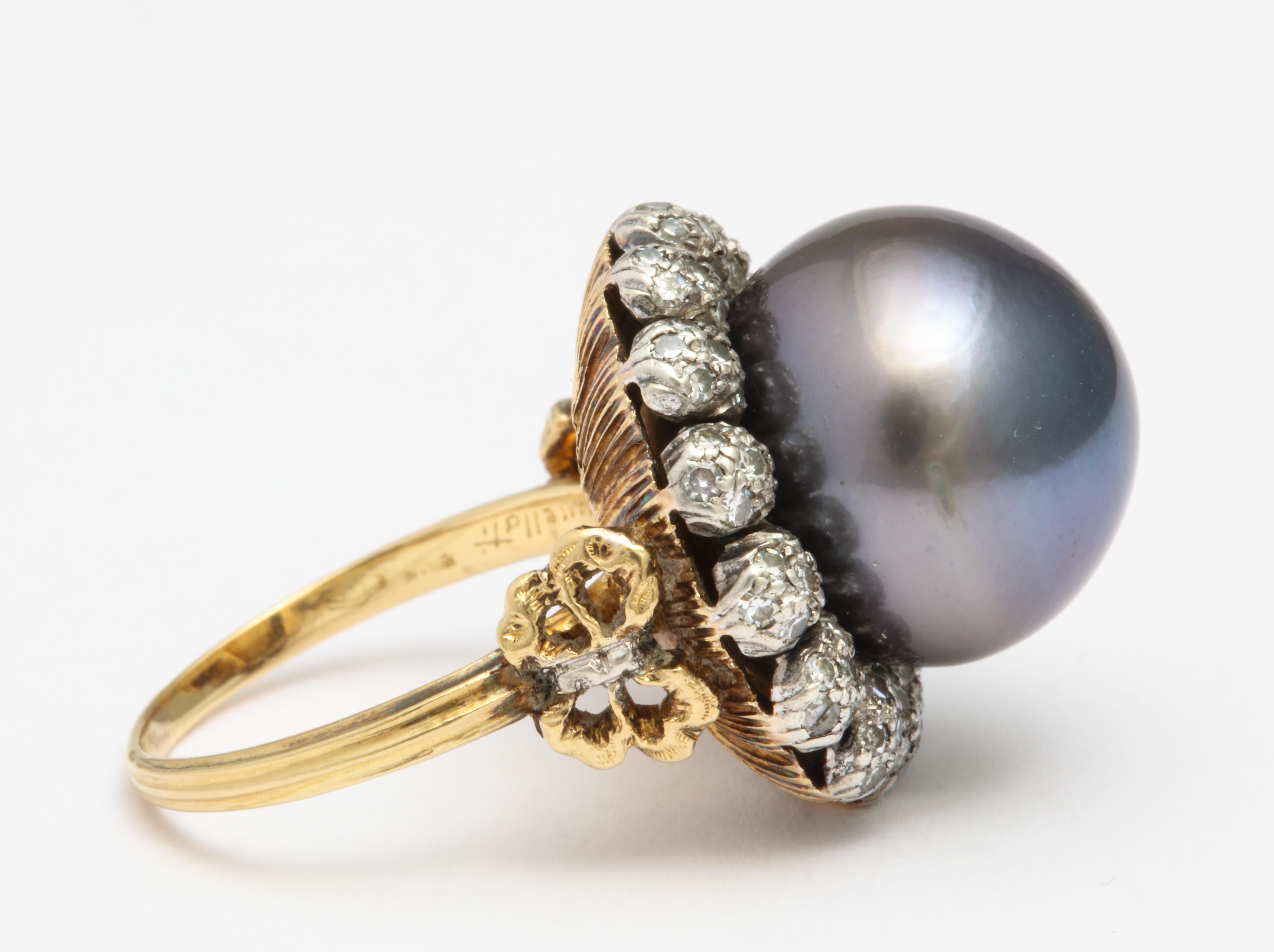 Women's or Men's Buccellati 18 Karat Gold Pearl and Diamond Cocktail Ring For Sale