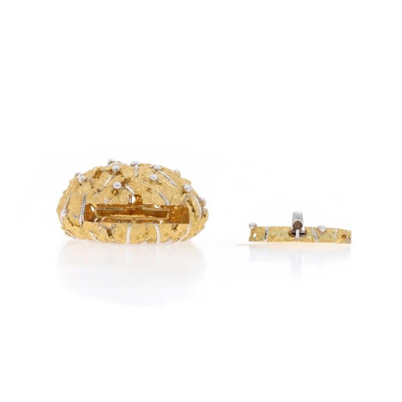 Women's Buccelatti Vintage Leaf Dome Triple Strand Clasp YellowGold 18k for Pearls/Beads