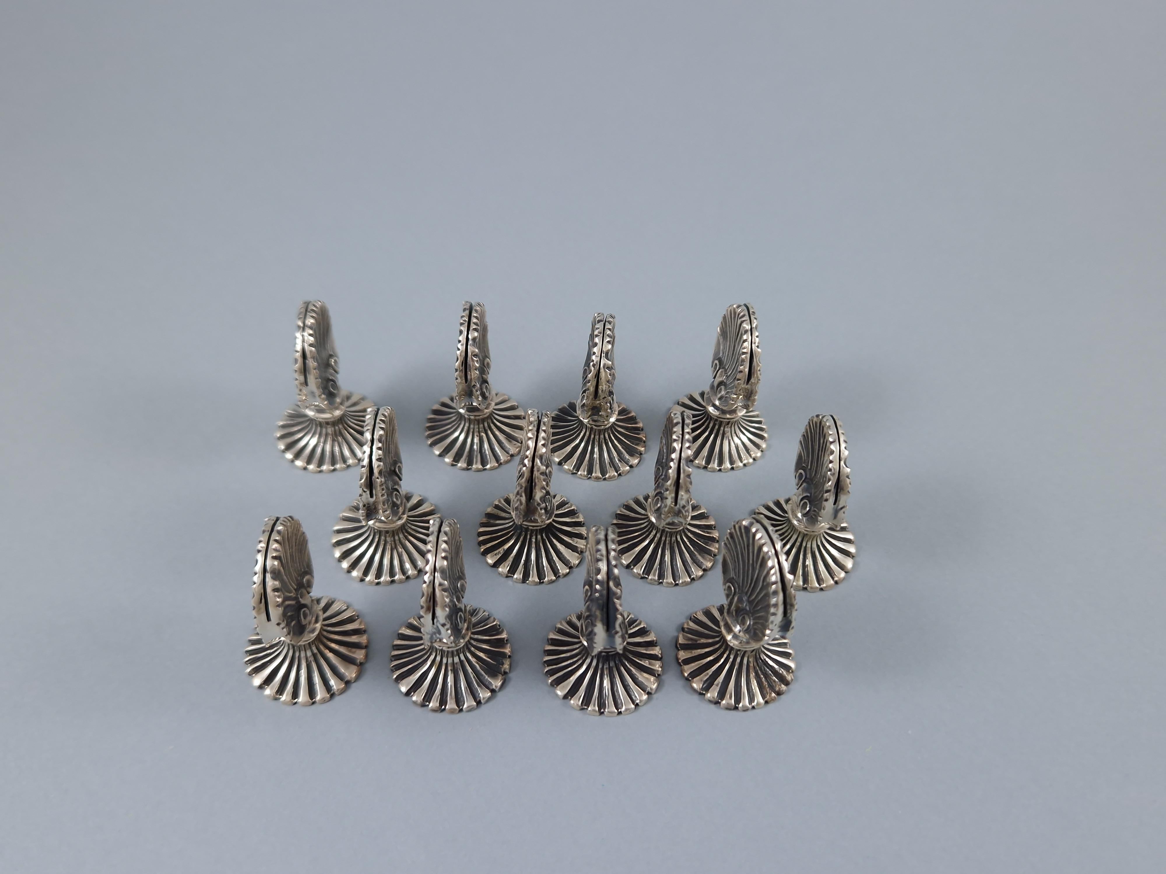 Buccellati - 12 Sterling Silver Place Card Holders In Good Condition In Saint-Ouen, FR
