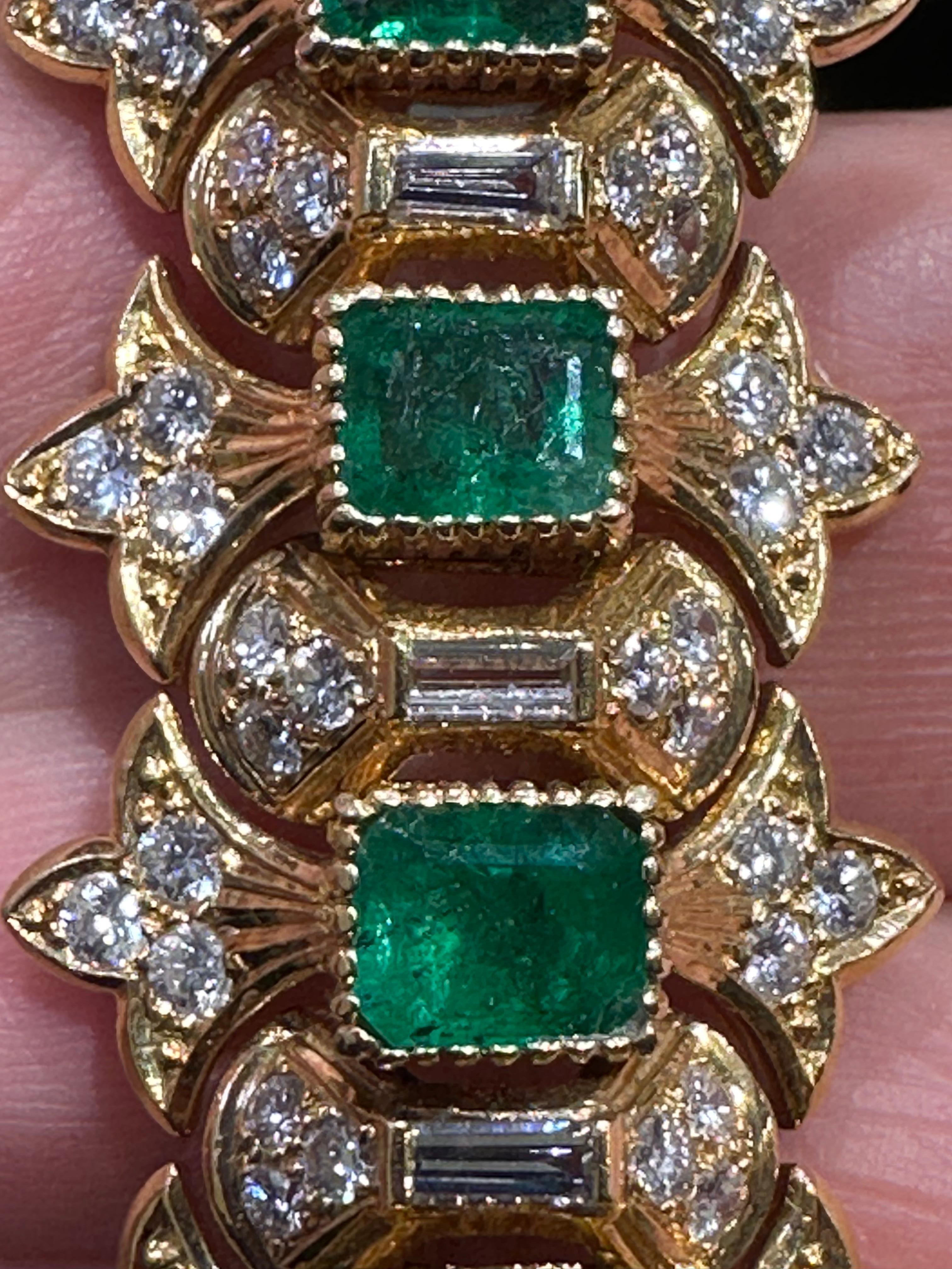 Women's or Men's Buccellati 18 carat gold, diamond and emerald bracelet For Sale