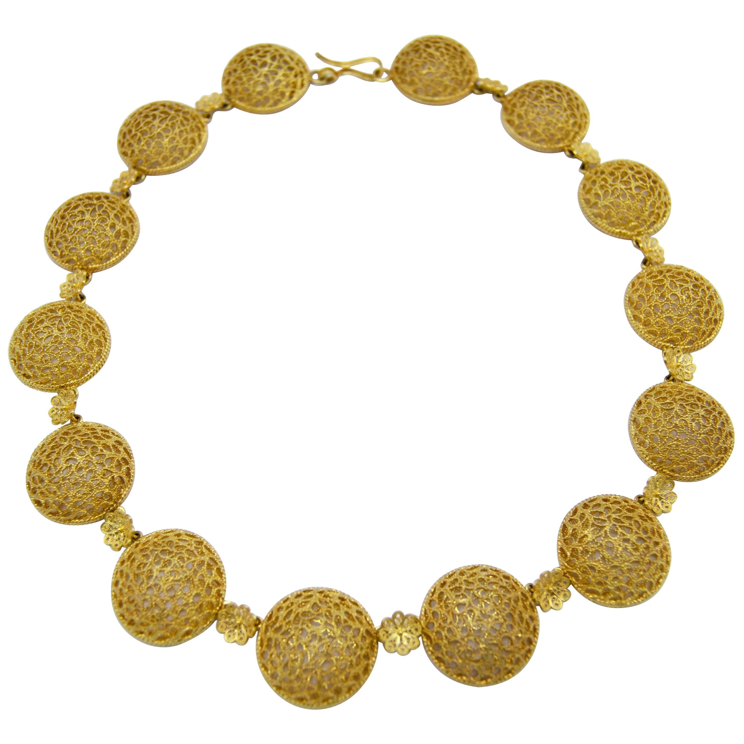 Buccellati 18 Karat Gold Open Works Filigree Round Necklace For Sale