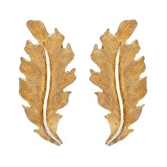 Buccellati 18 Karat Leaf Earring