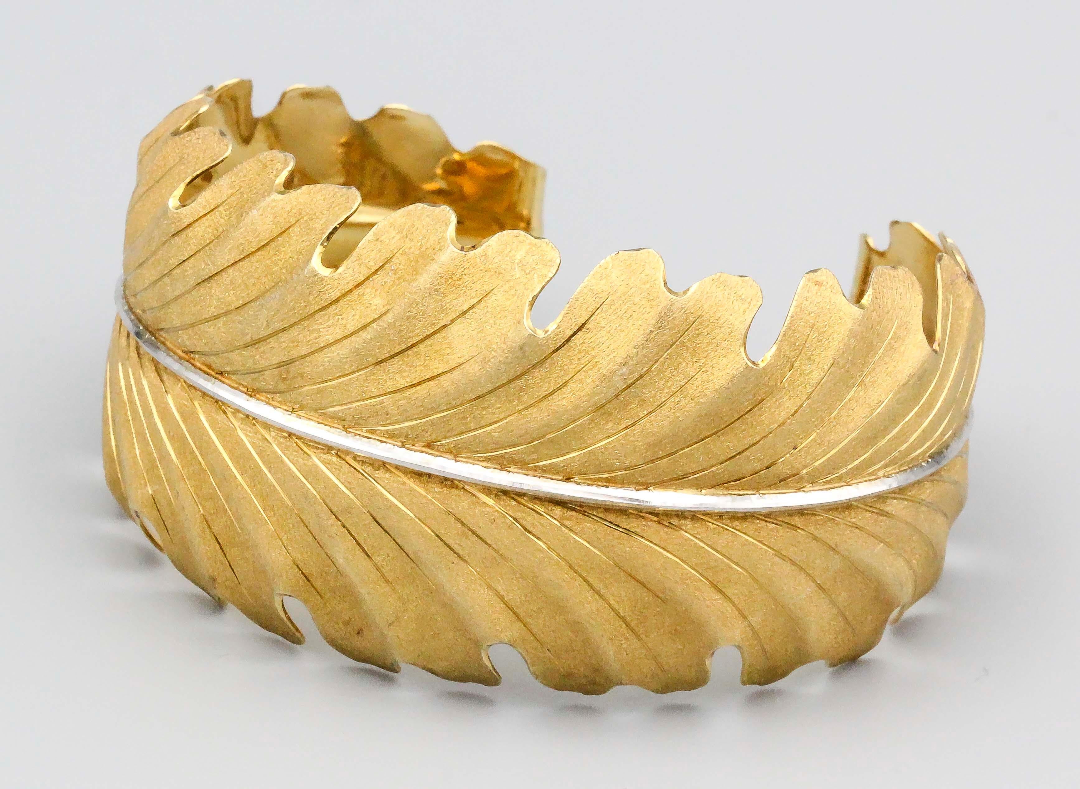 Buccellati 18 Karat Two-Tone Gold Leaf Cuff Bracelet 3