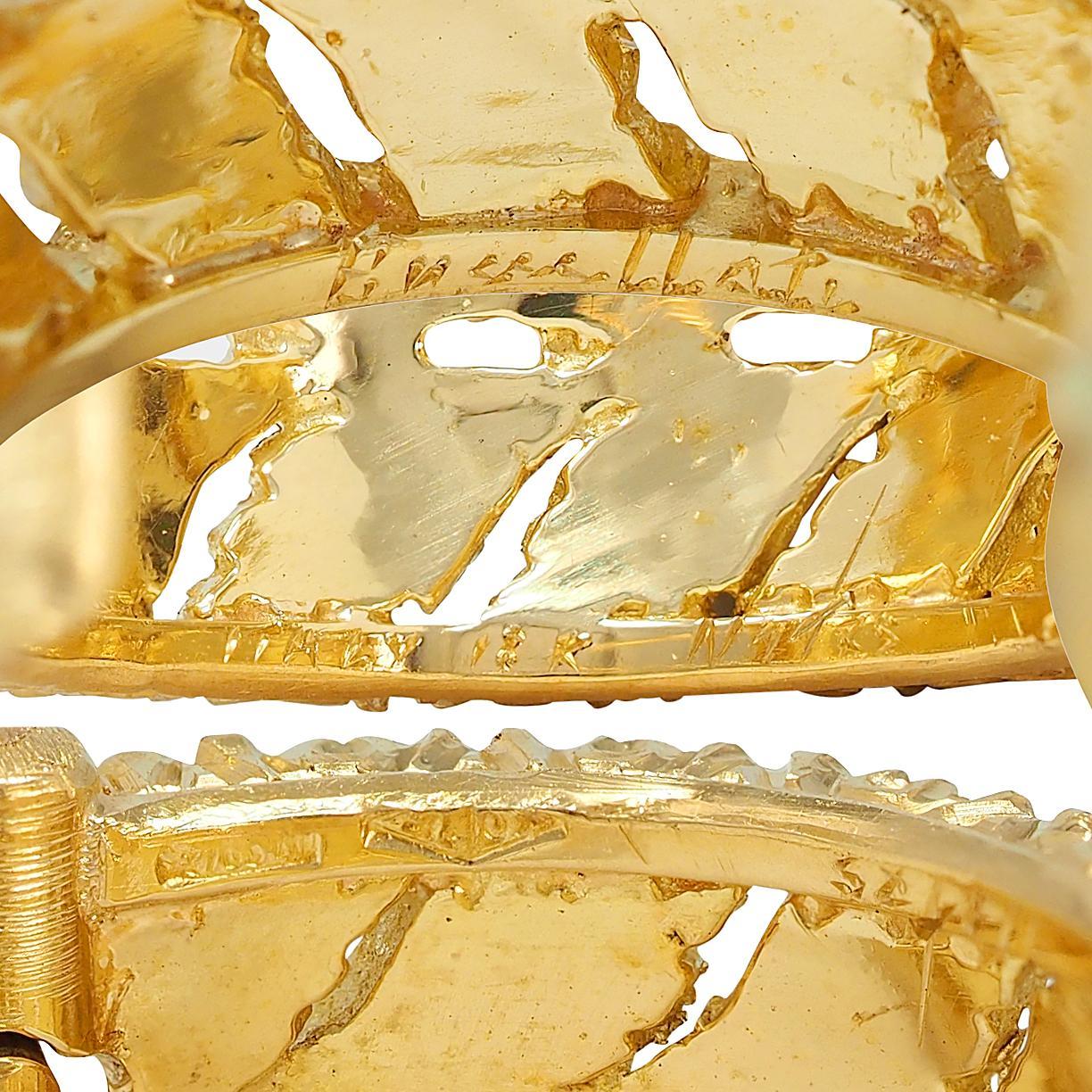 Buccellati 18 Karat Gelbgold Ramage Foliate J-Hoop-Ohrringe im Angebot 3