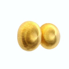 Buccellati 18 Karat Yellow Gold Satin Finish Domed Vintage Clip Earrings