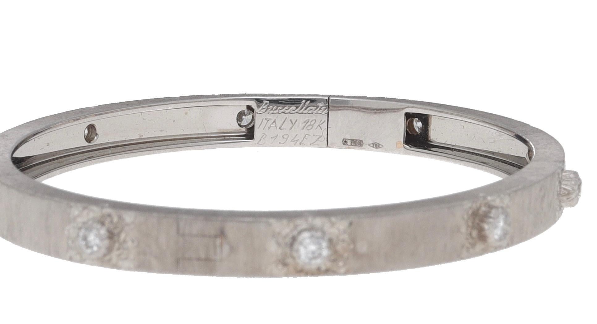 Buccellati 18 Kt. White Gold Diamonds  Macri Classica Bracelet In Excellent Condition In Rome, IT