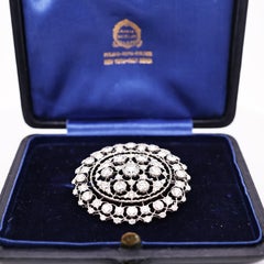 Buccellati, 18K Gold Diamond Brooch
