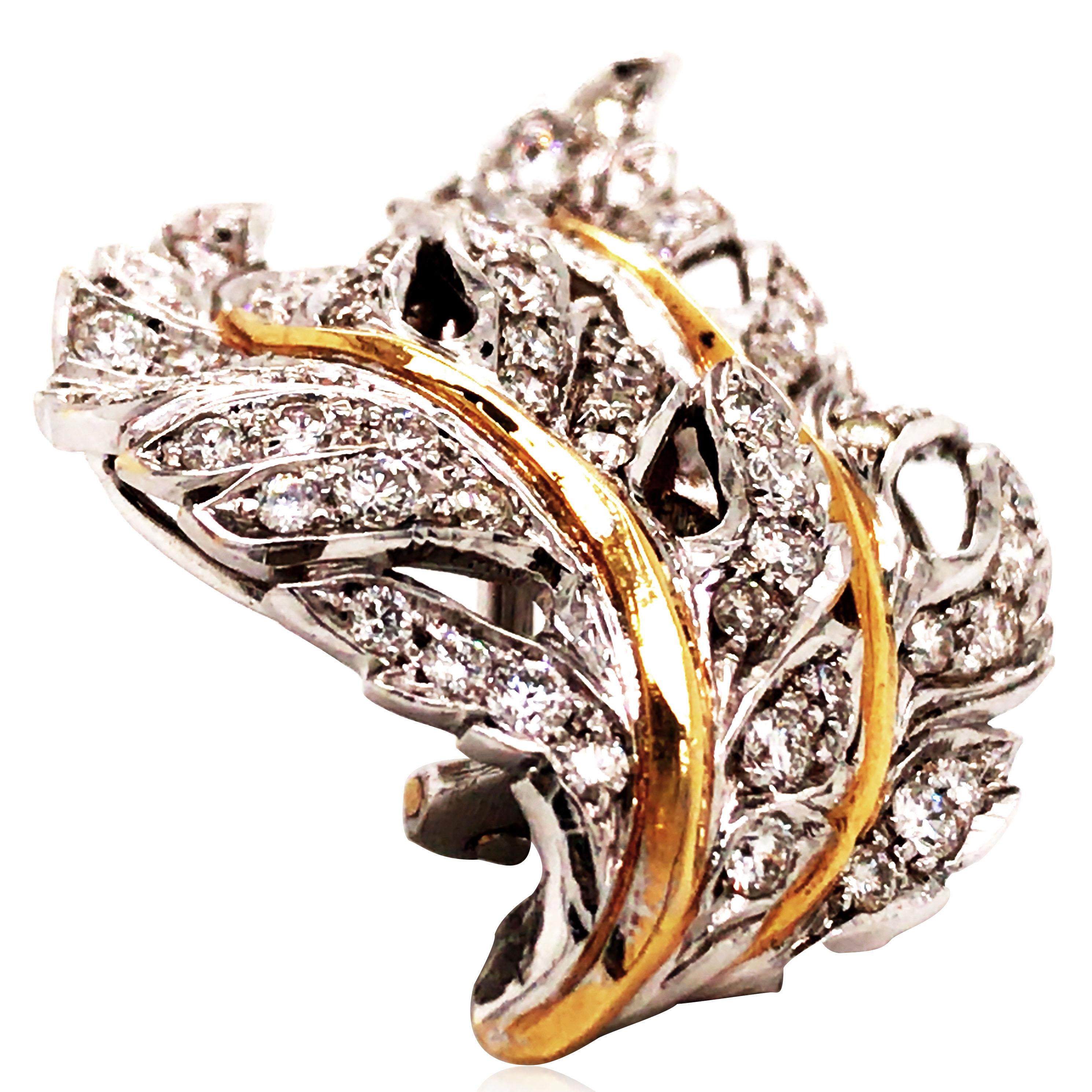Round Cut Buccellati, 18K Gold Diamond Leaf Earrings For Sale
