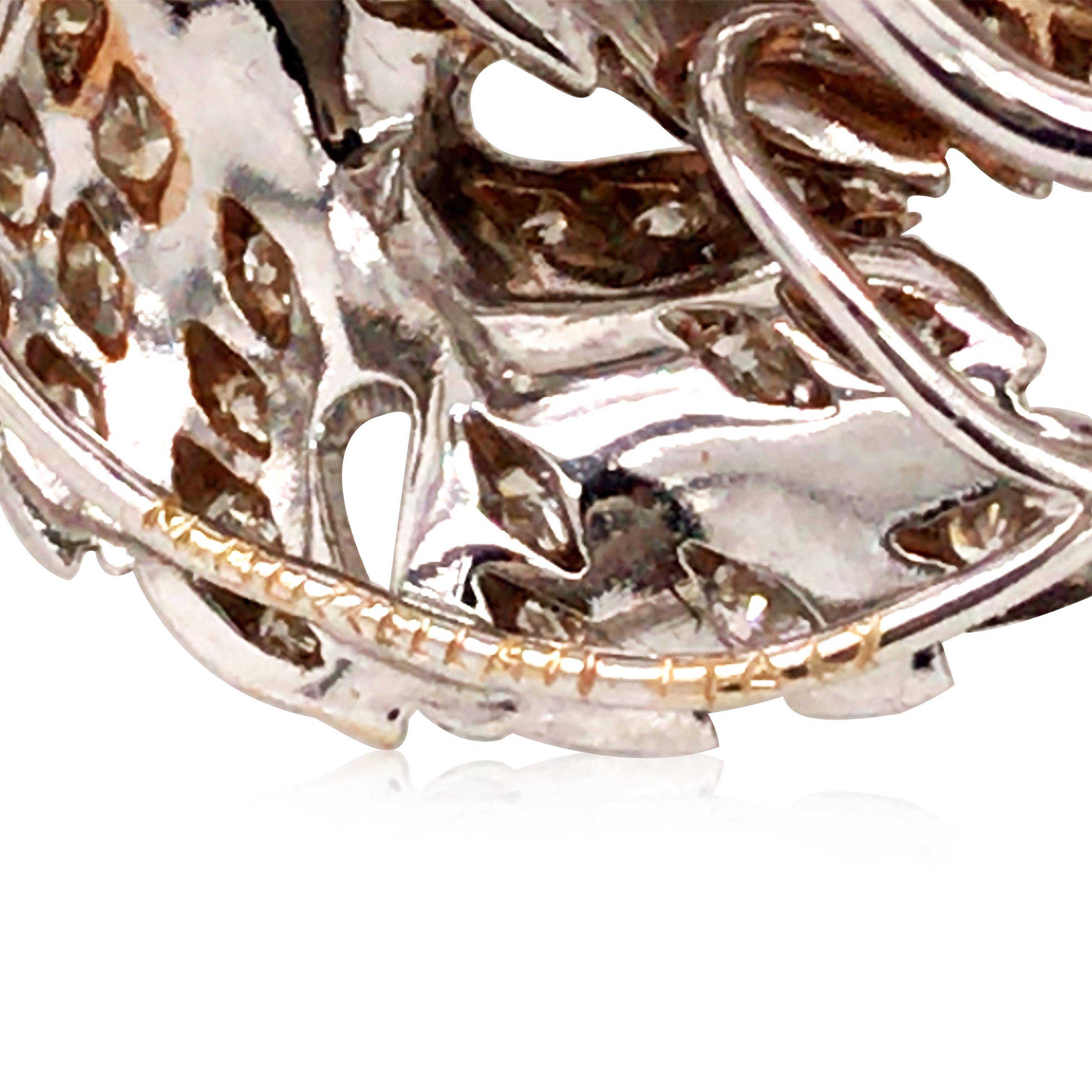 Women's Buccellati, 18K Gold Diamond Leaf Earrings For Sale