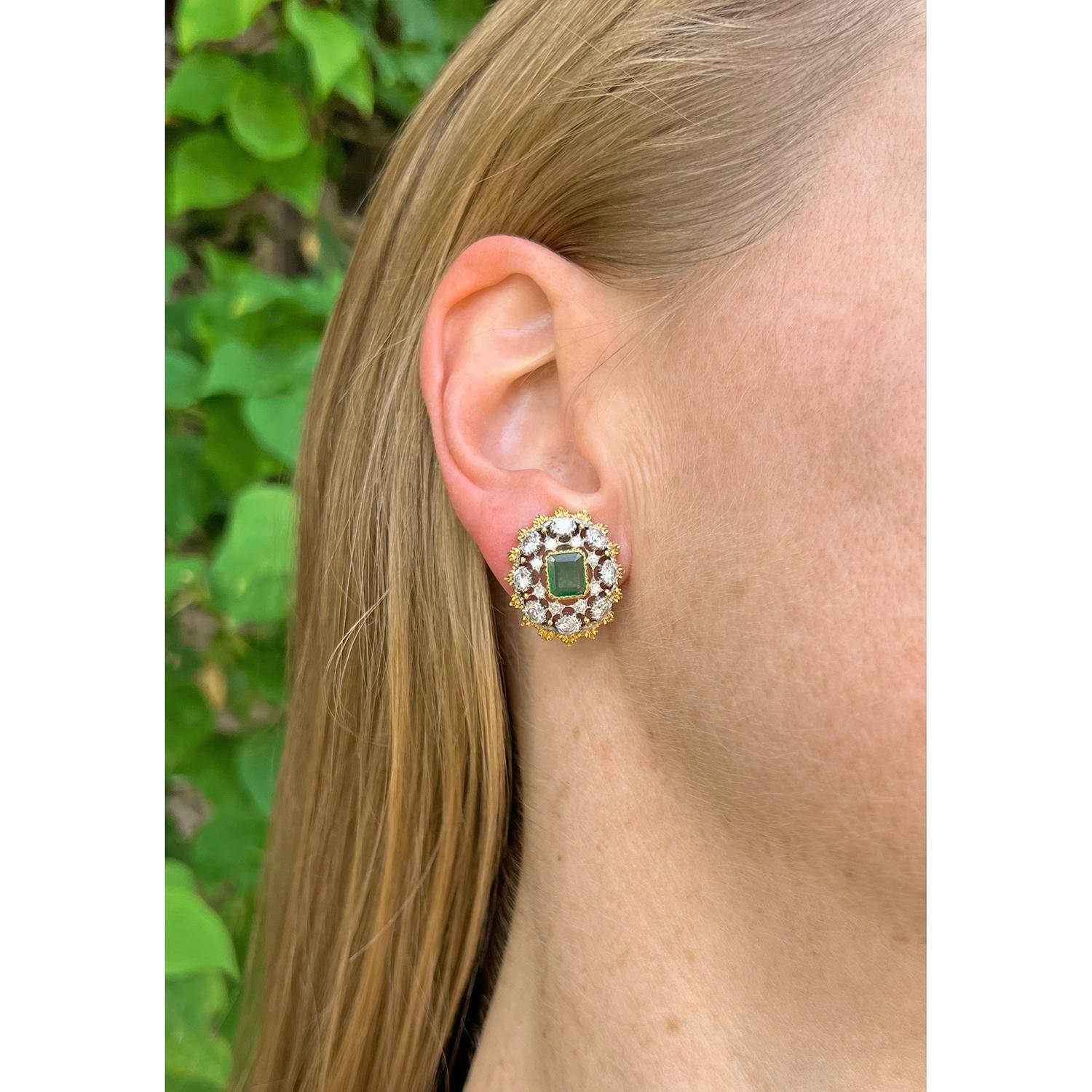 Donna Orecchini a clip con diamante e smeraldo in oro 18k Buccellati in vendita