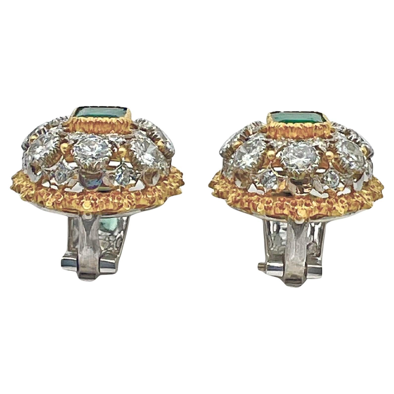 Taglio rotondo Orecchini a clip con diamante e smeraldo in oro 18k Buccellati in vendita