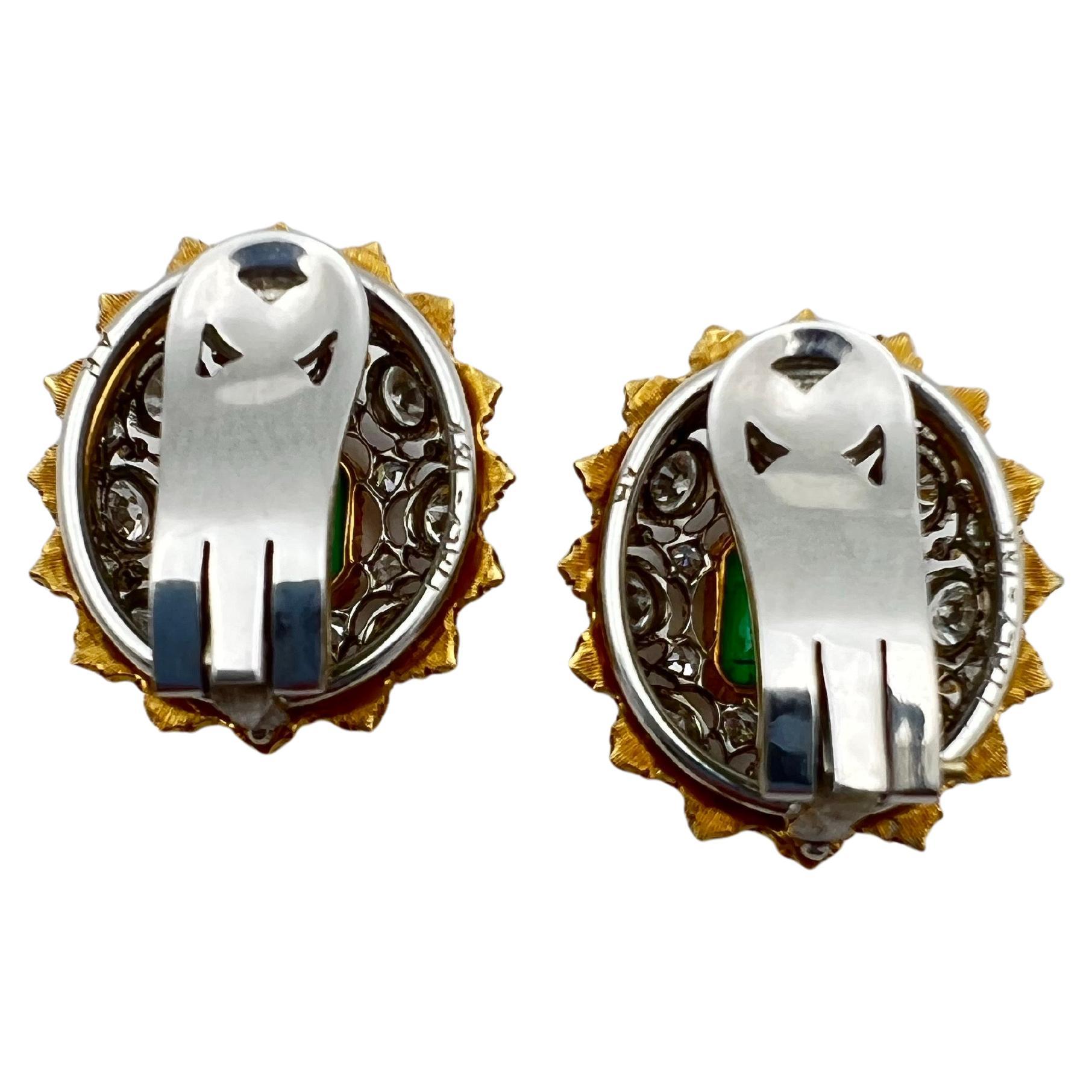 Buccellati 18k Gold Emerald Diamond Domed Clip Earrings For Sale 2