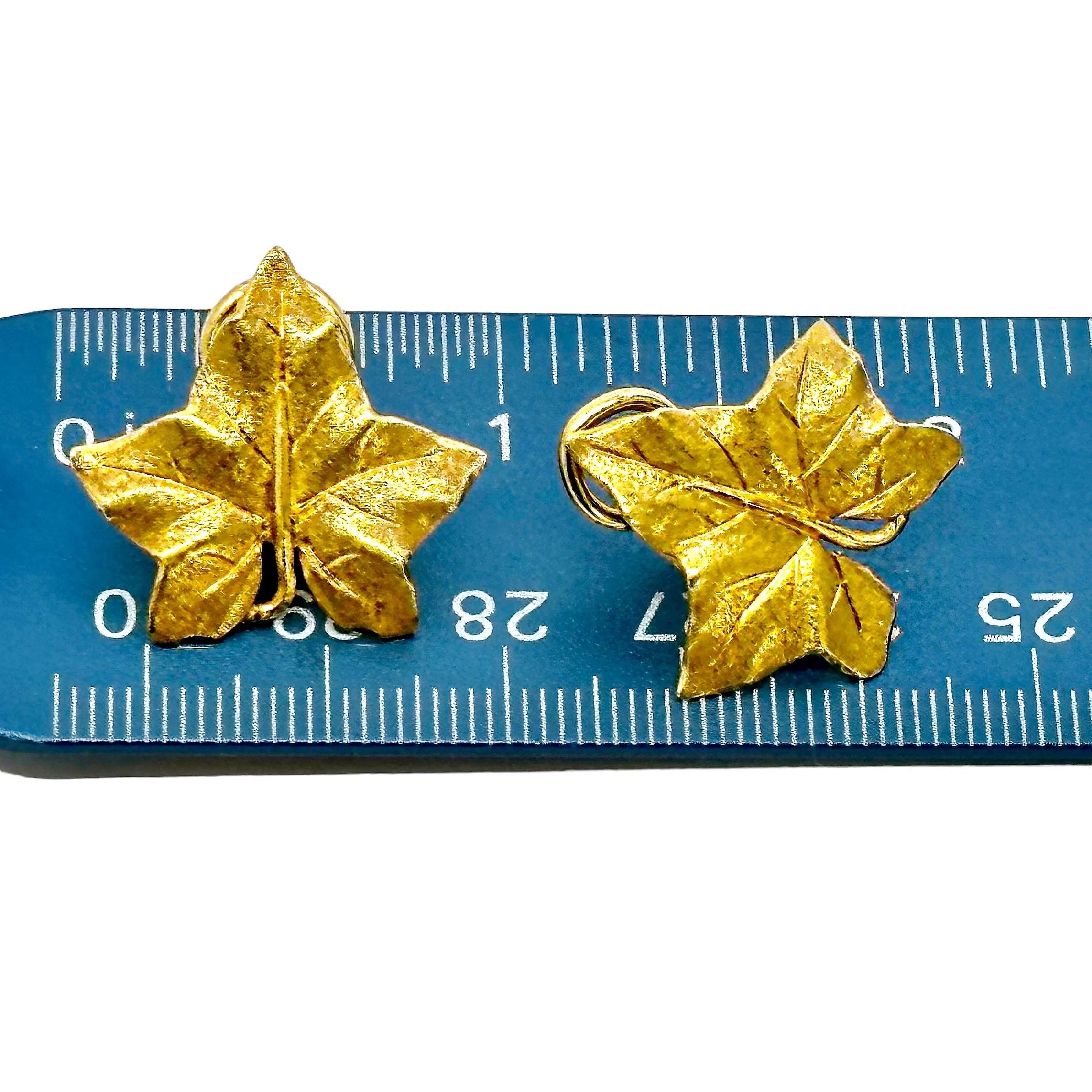 Modern Buccellati 18K Gold Leaf Earrings