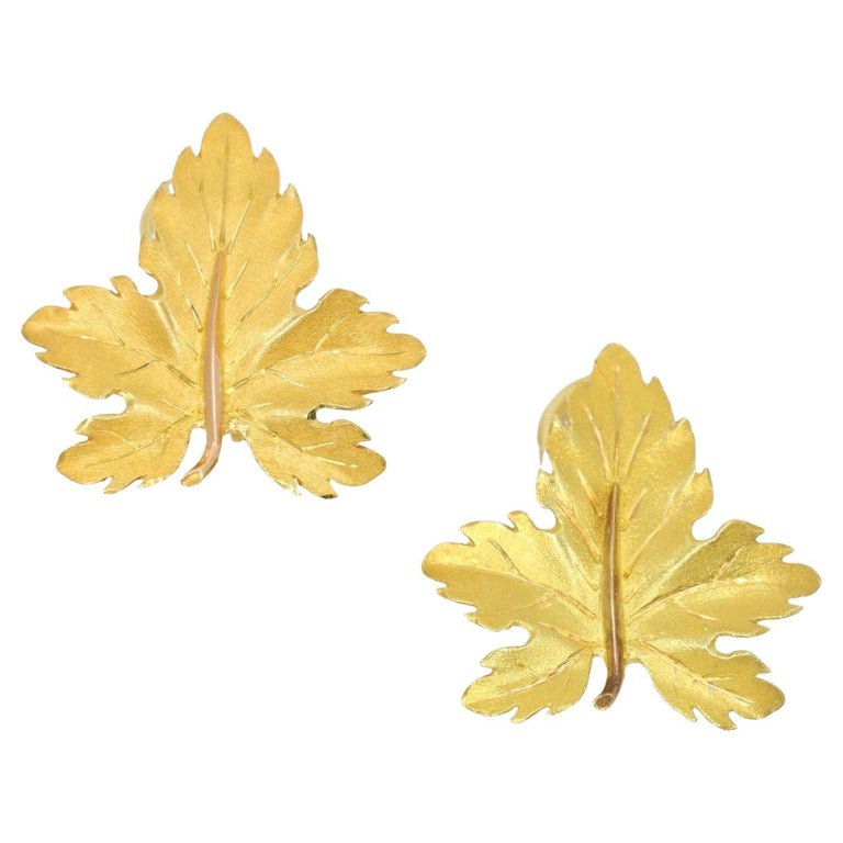 Orecchini con motivo a foglia in oro 18 carati di Buccellati in