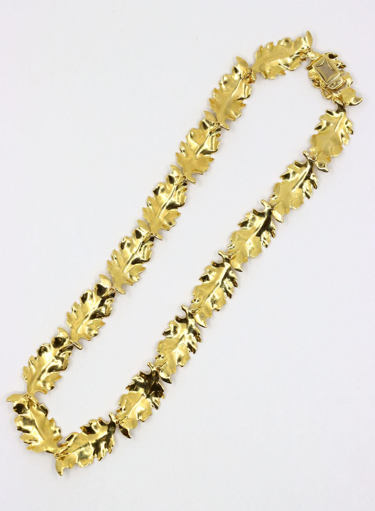 Buccellati 18K Gold Leaf Motif Necklace 6