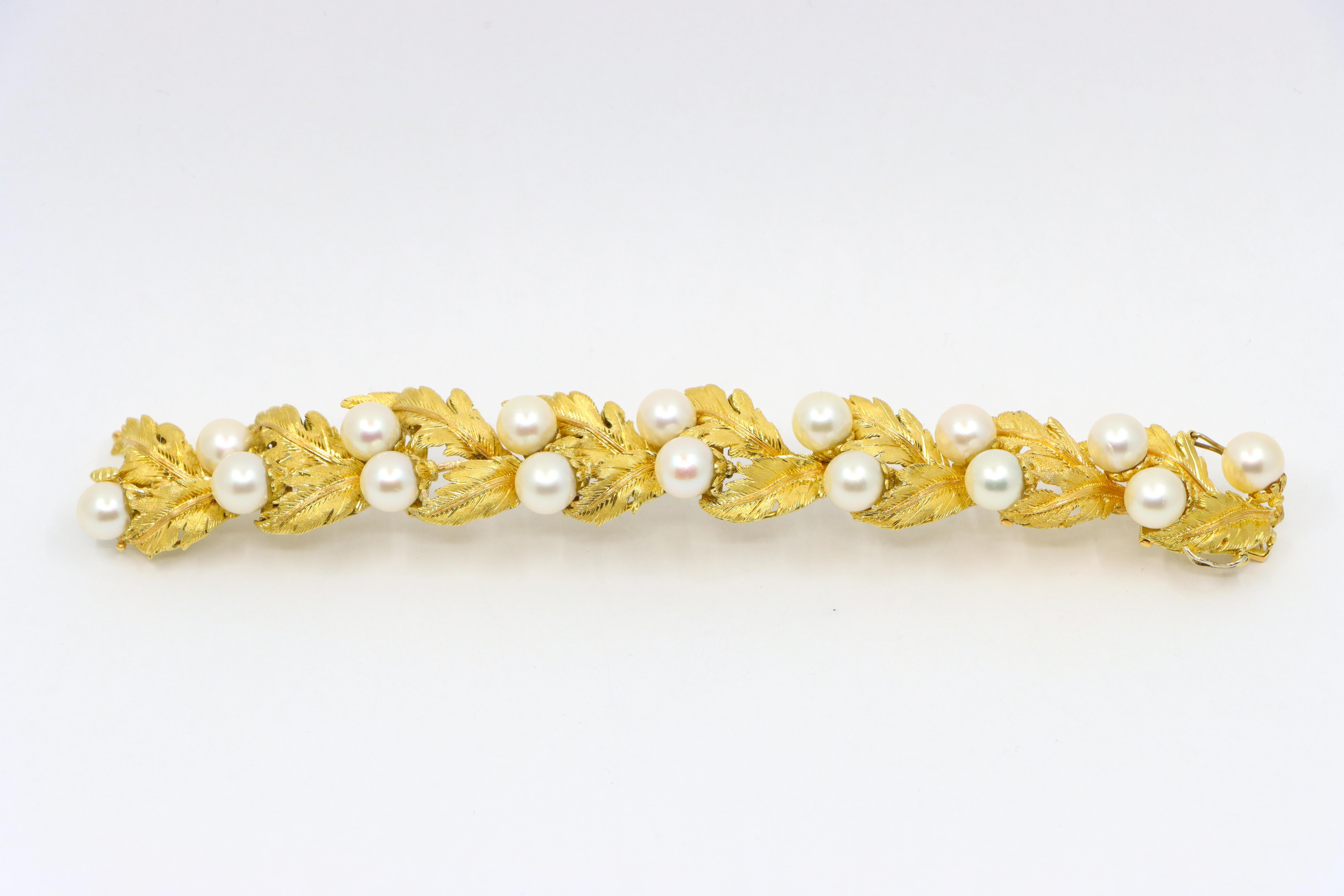 Buccellati 18K Gold Leaf Motif Pearl Bracelet 7