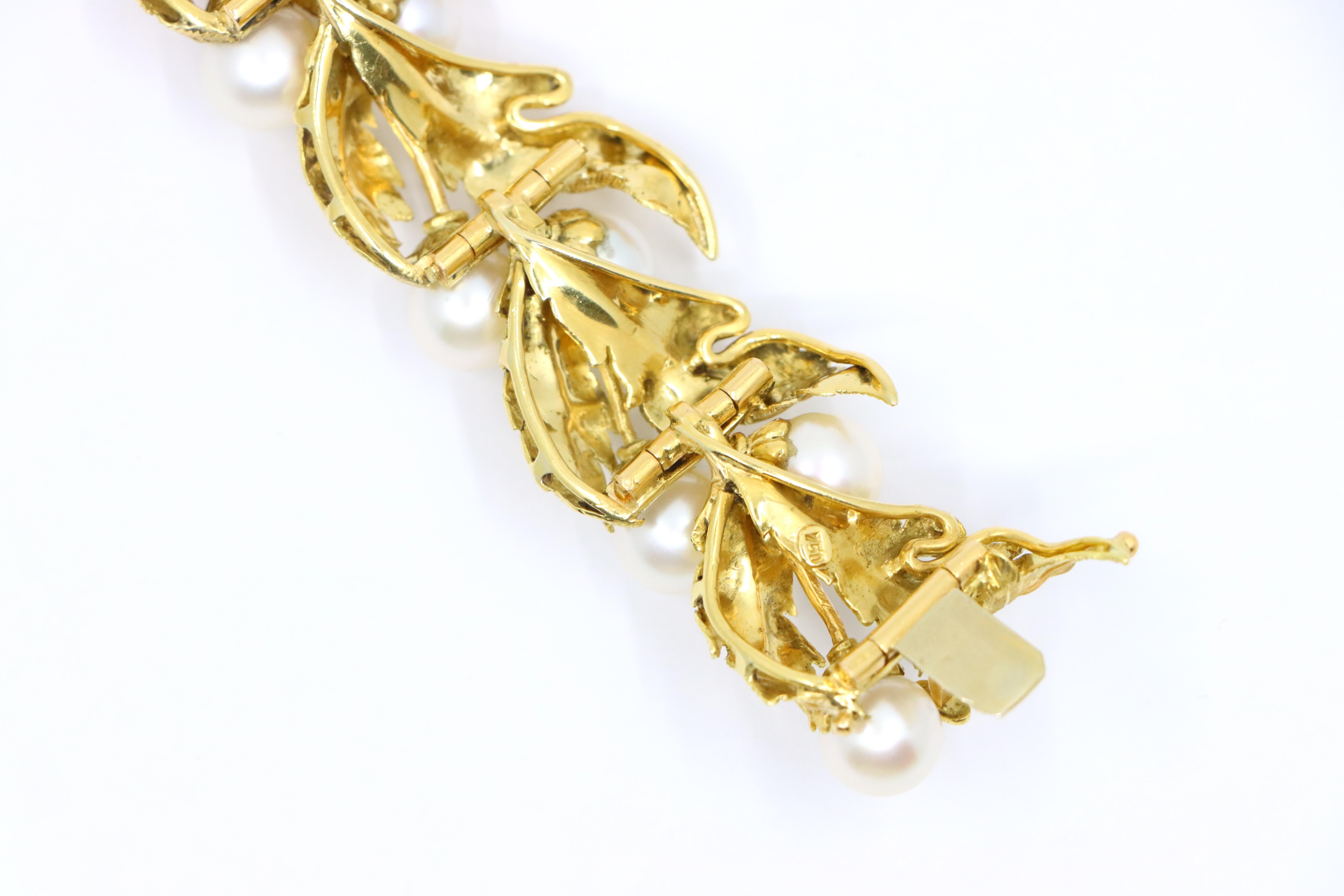 Buccellati 18K Gold Leaf Motif Pearl Bracelet 11