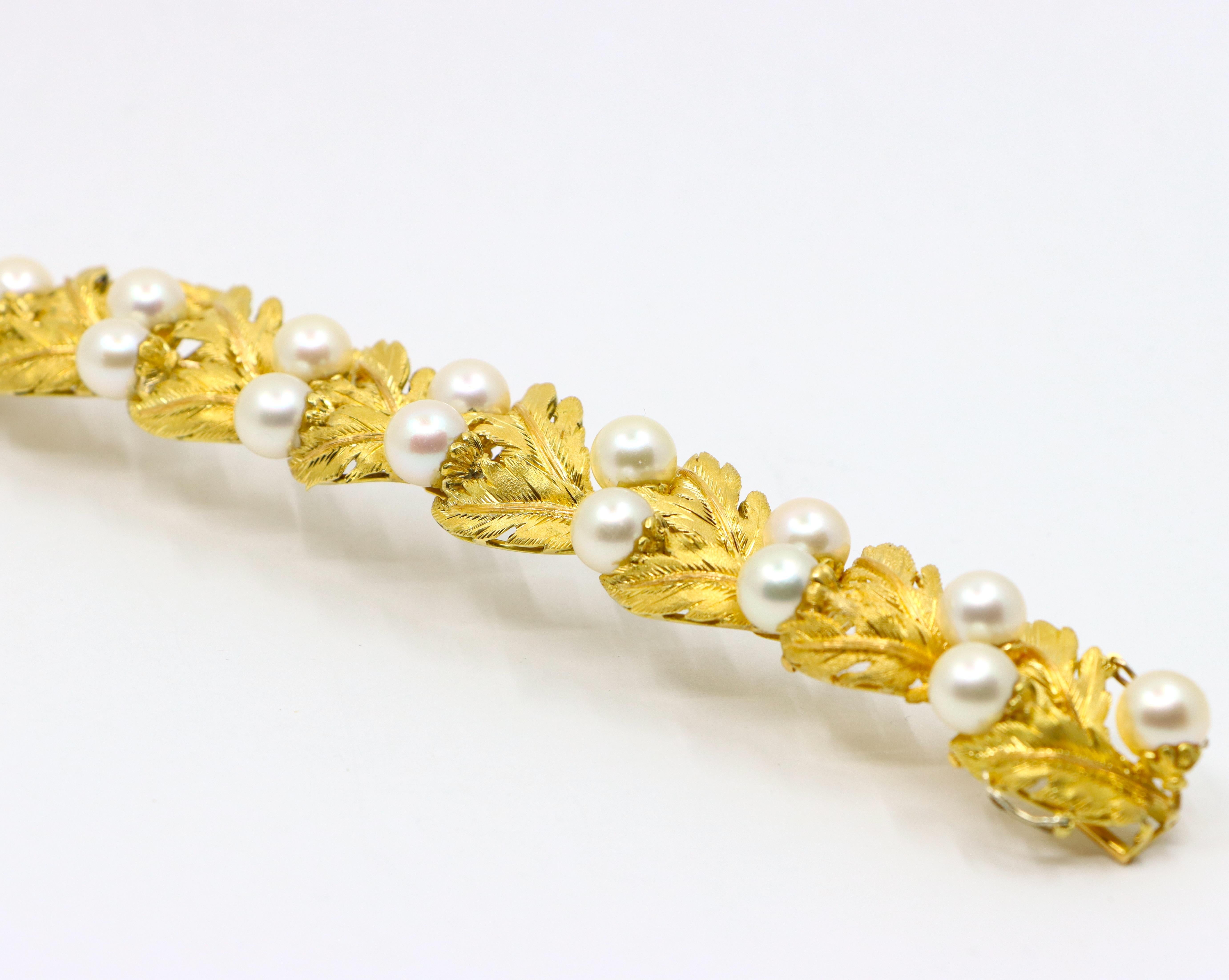 Buccellati 18K Gold Leaf Motif Pearl Bracelet 4