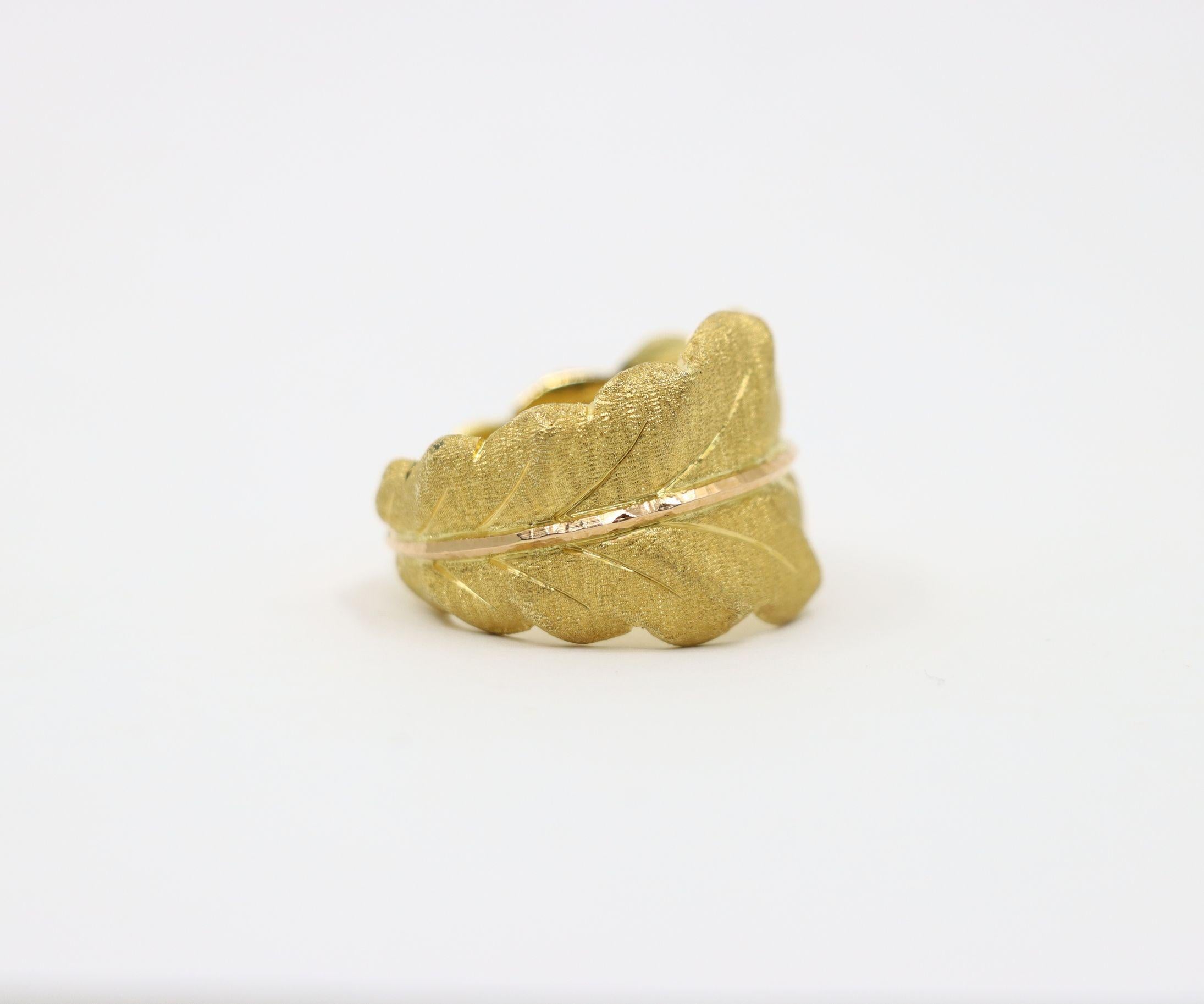 Buccellati 18K Gold Leaf Motif Ring In Good Condition For Sale In Flushing, NY