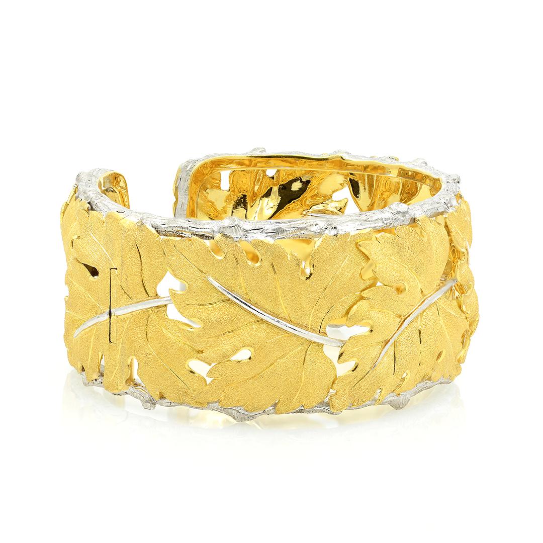 Modern Buccellati 18k Gold Textured Leaf Cuff Bracelet