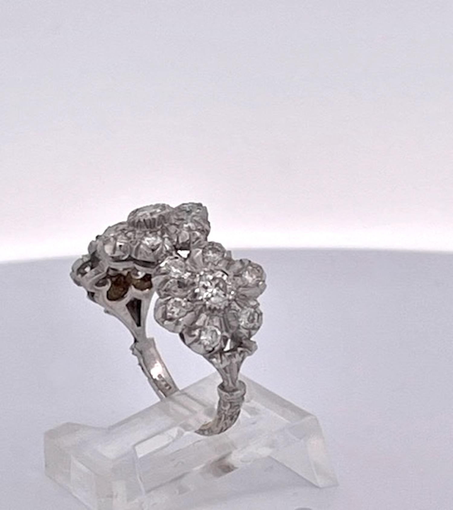 Artisan Buccellati 18K White gold Diamond 3 Blossom Ring For Sale