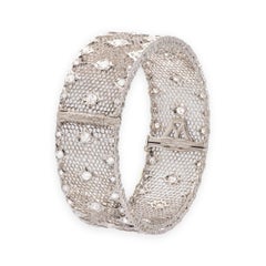 Buccellati 18K White Gold Tulle Brocade Honeycomb Diamond Bracelet - 3.59 Cts