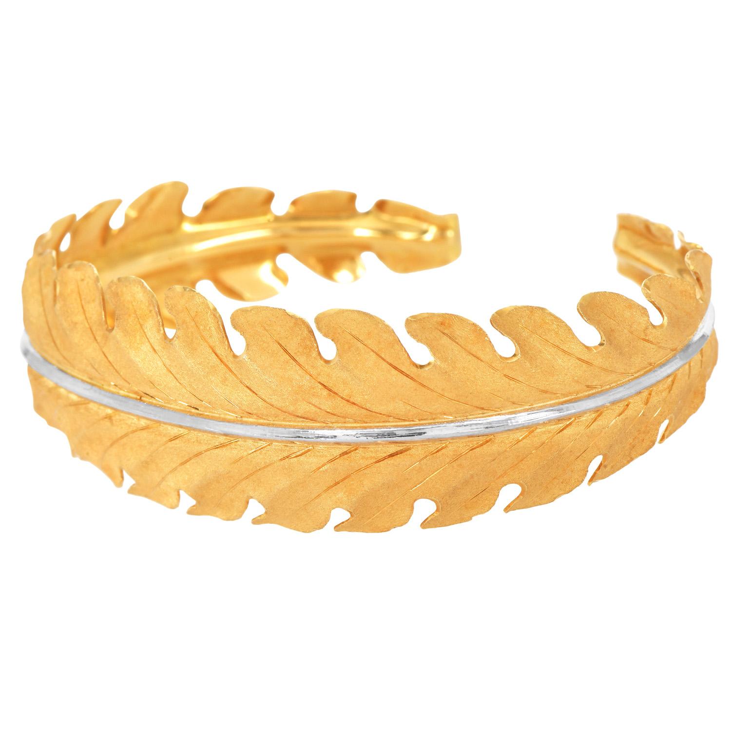 Bracelet manchette à feuilles en or jaune et blanc 18K Buccellati Pour femmes en vente