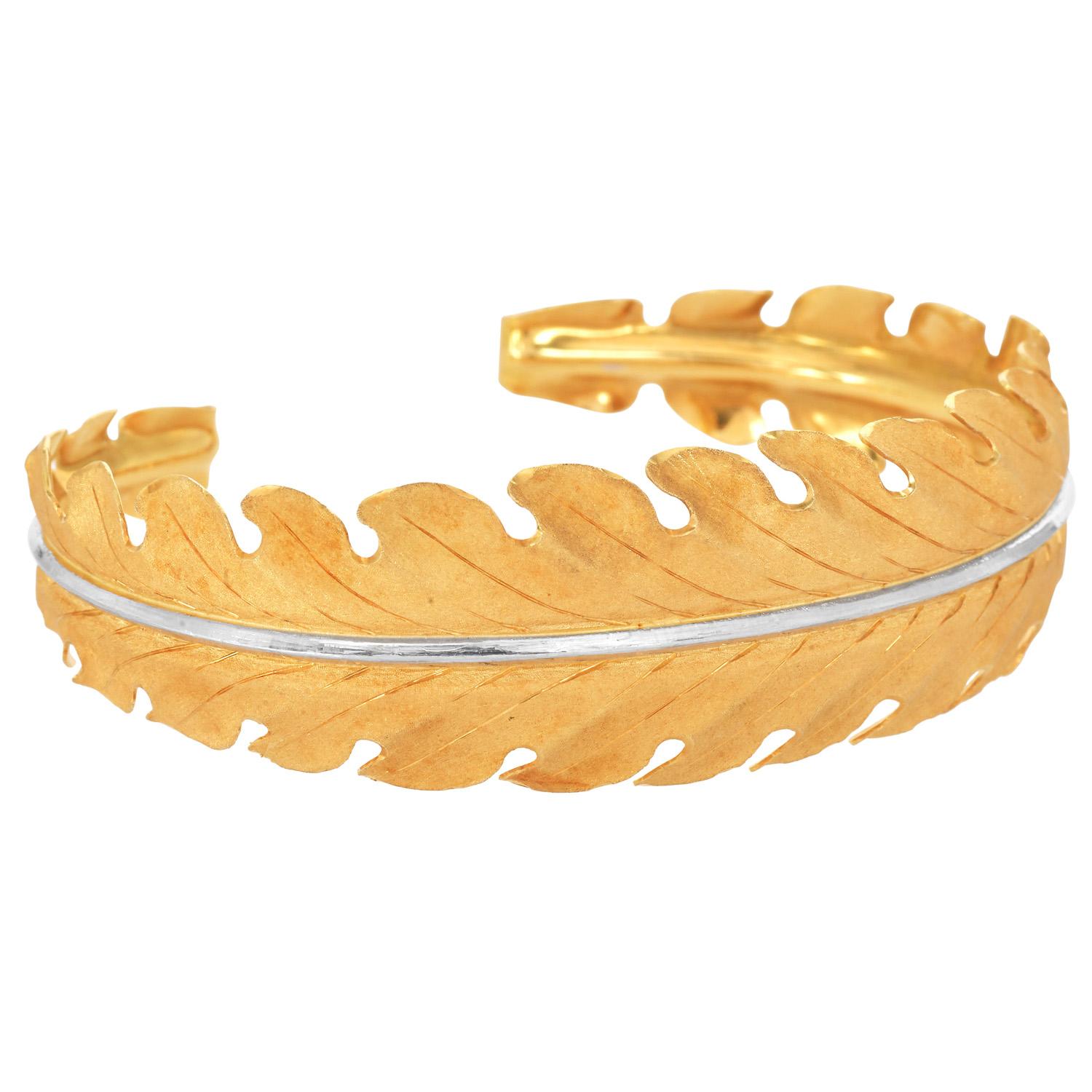 Bracelet manchette à feuilles en or jaune et blanc 18K Buccellati en vente 3