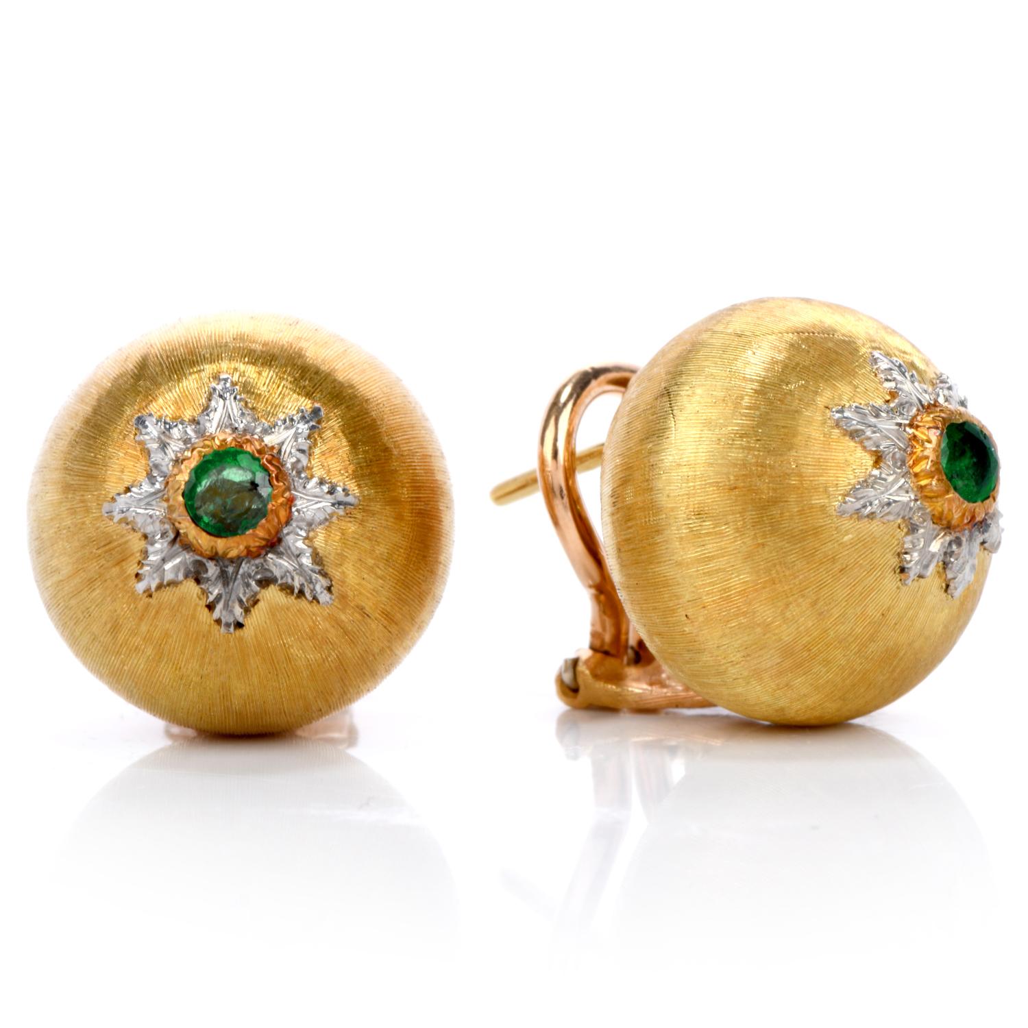 Buccellati 18 Karat Gelbgold Smaragd Dome Form Knopf Ohrringe (Kunsthandwerker*in)