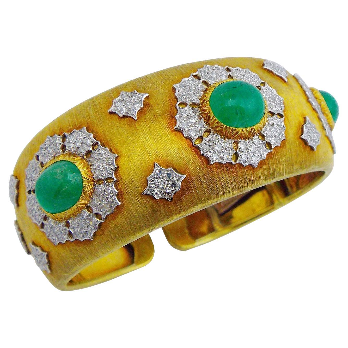 Buccellati 18K Yellow White Gold Emerald Diamond Cuff Bracelet For Sale